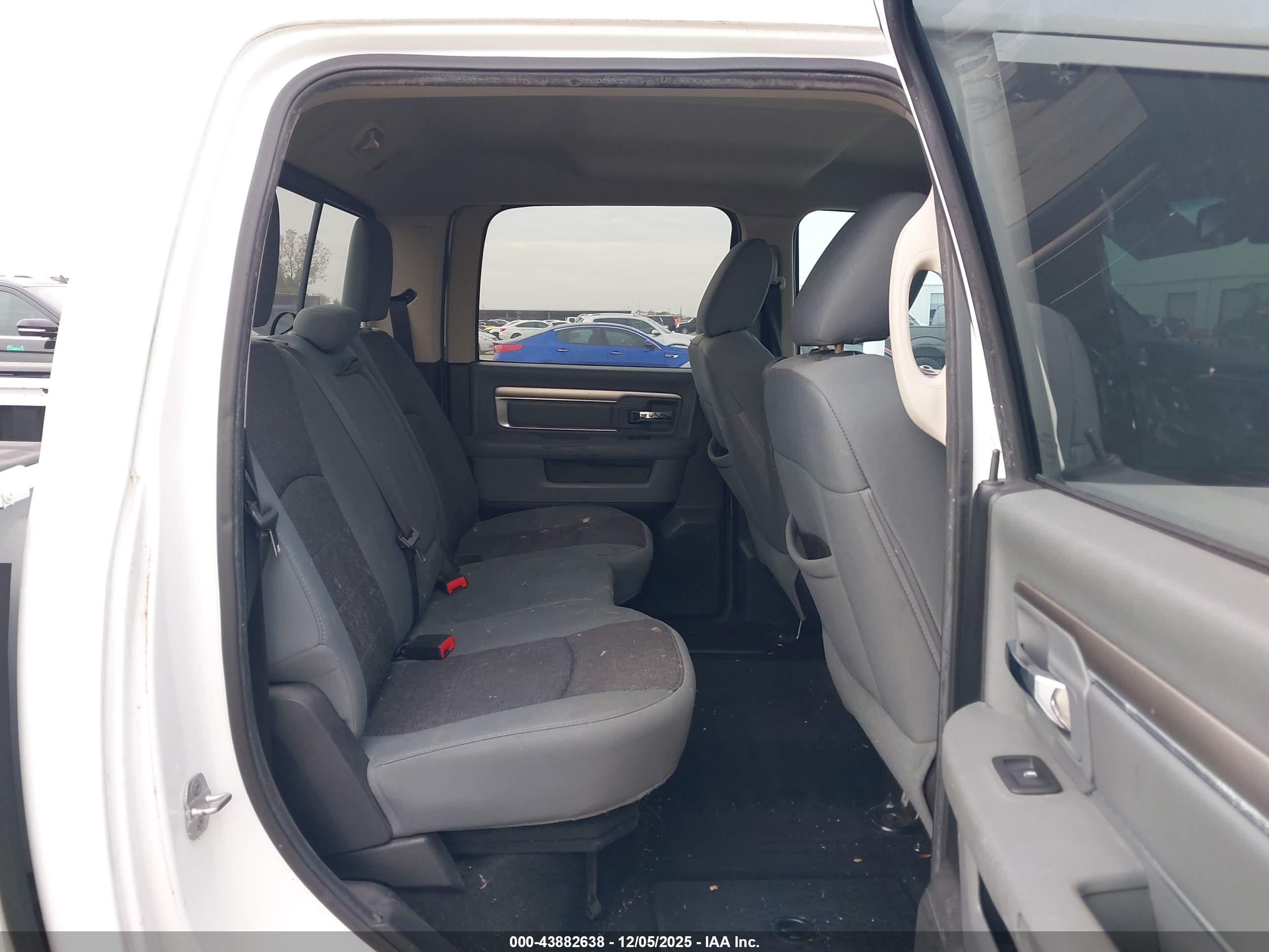 RAM 1500 image 8