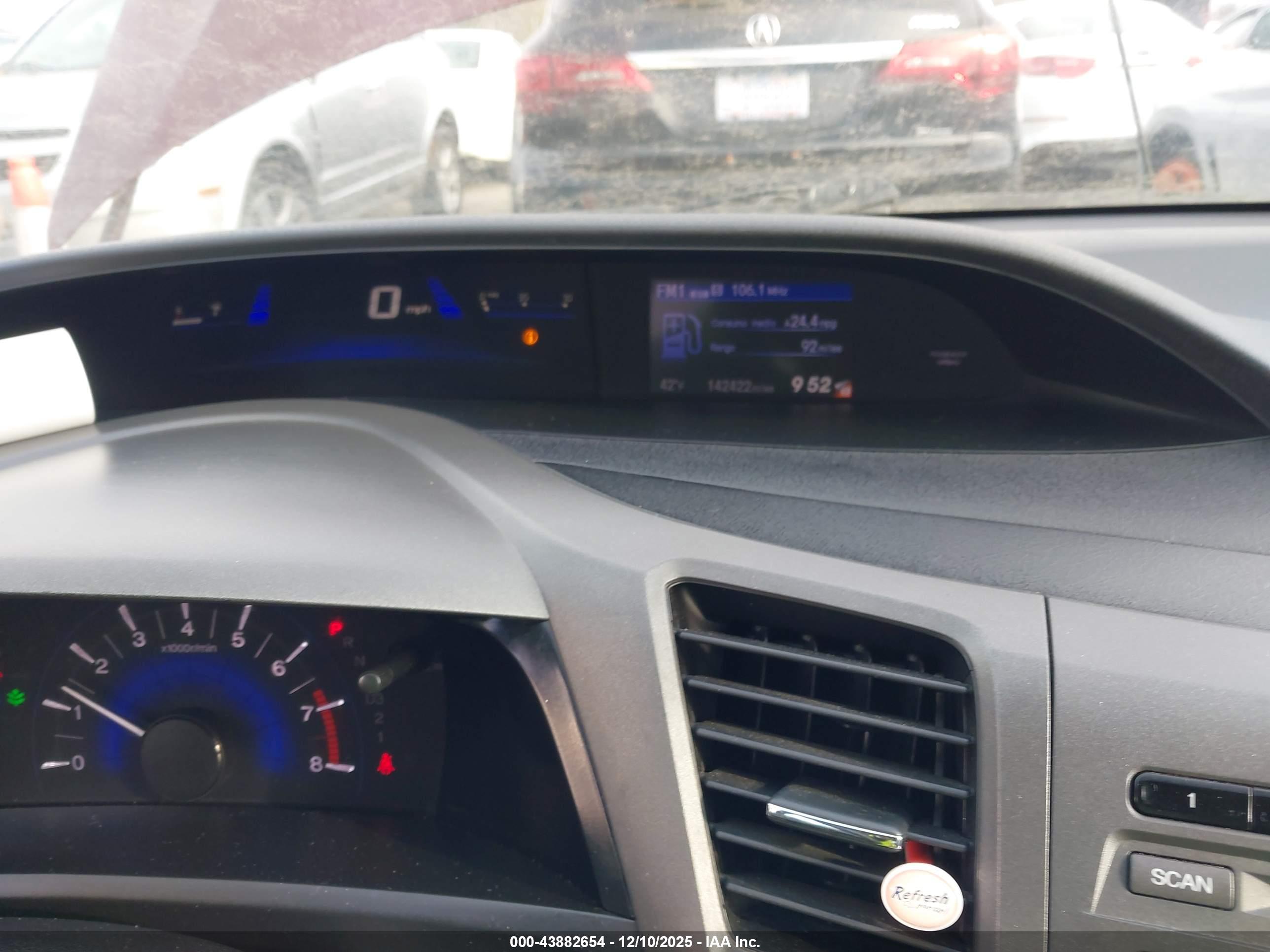 HONDA CIVIC image 7