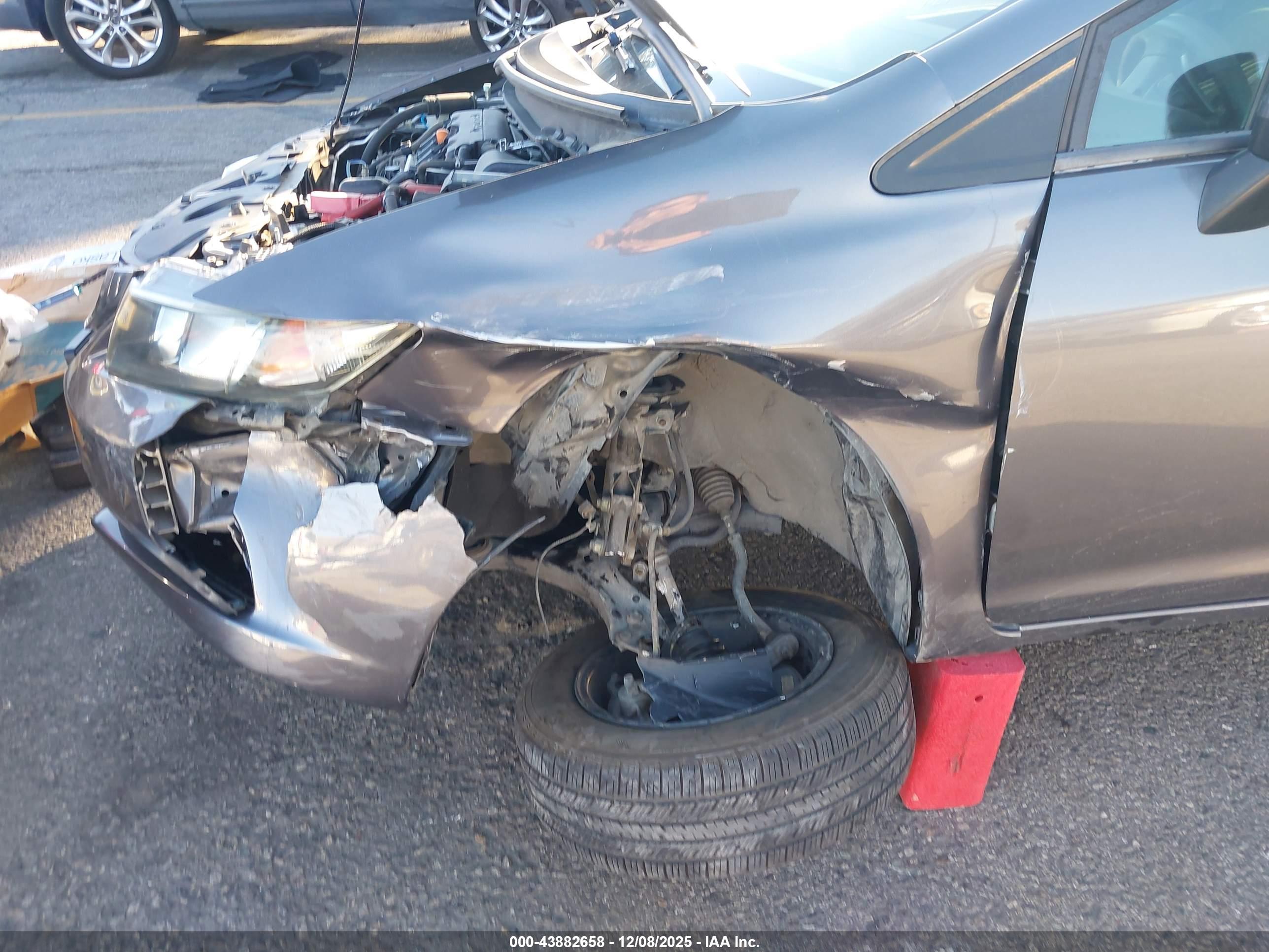 HONDA CIVIC image 6