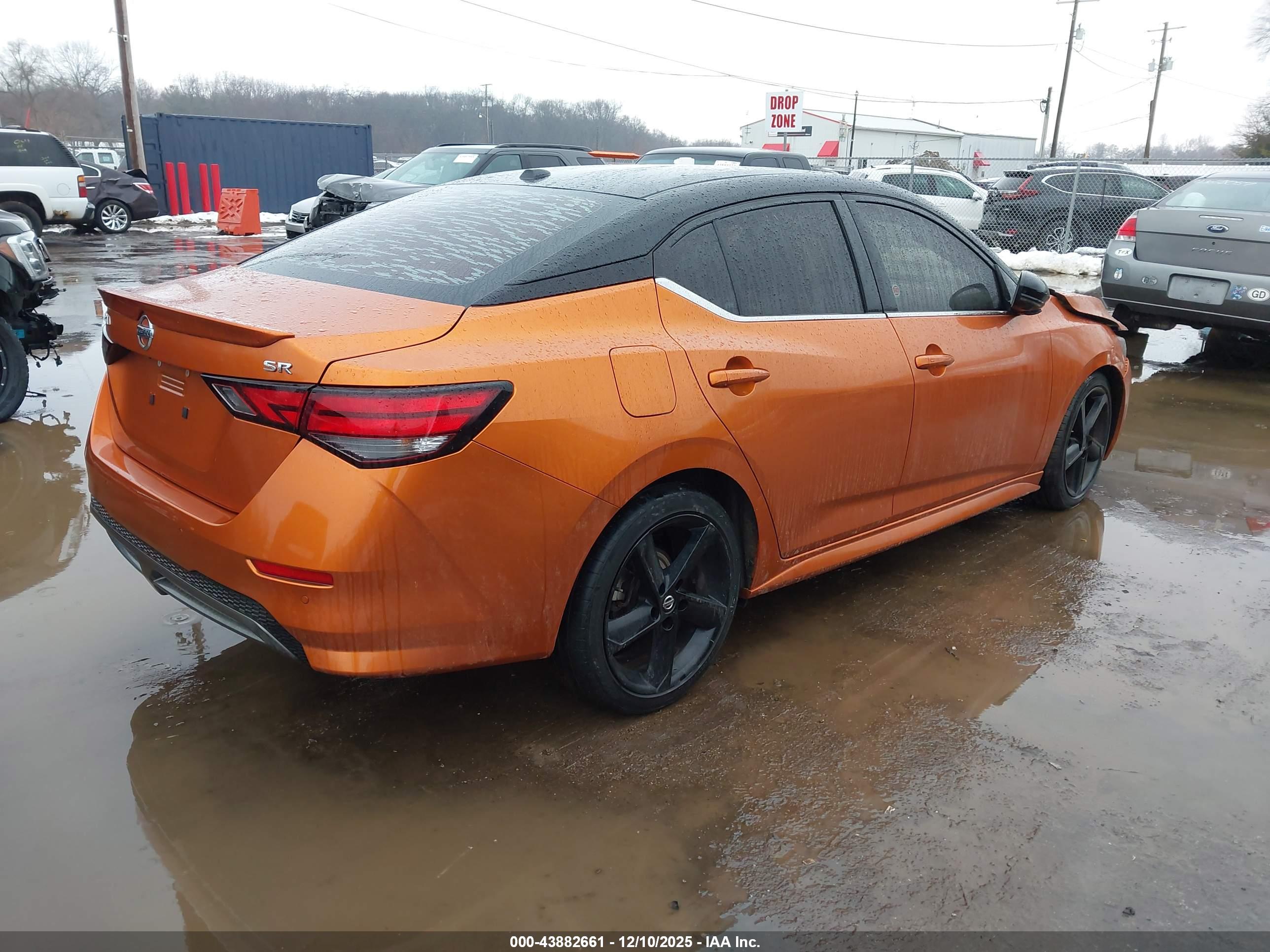 NISSAN SENTRA image 4