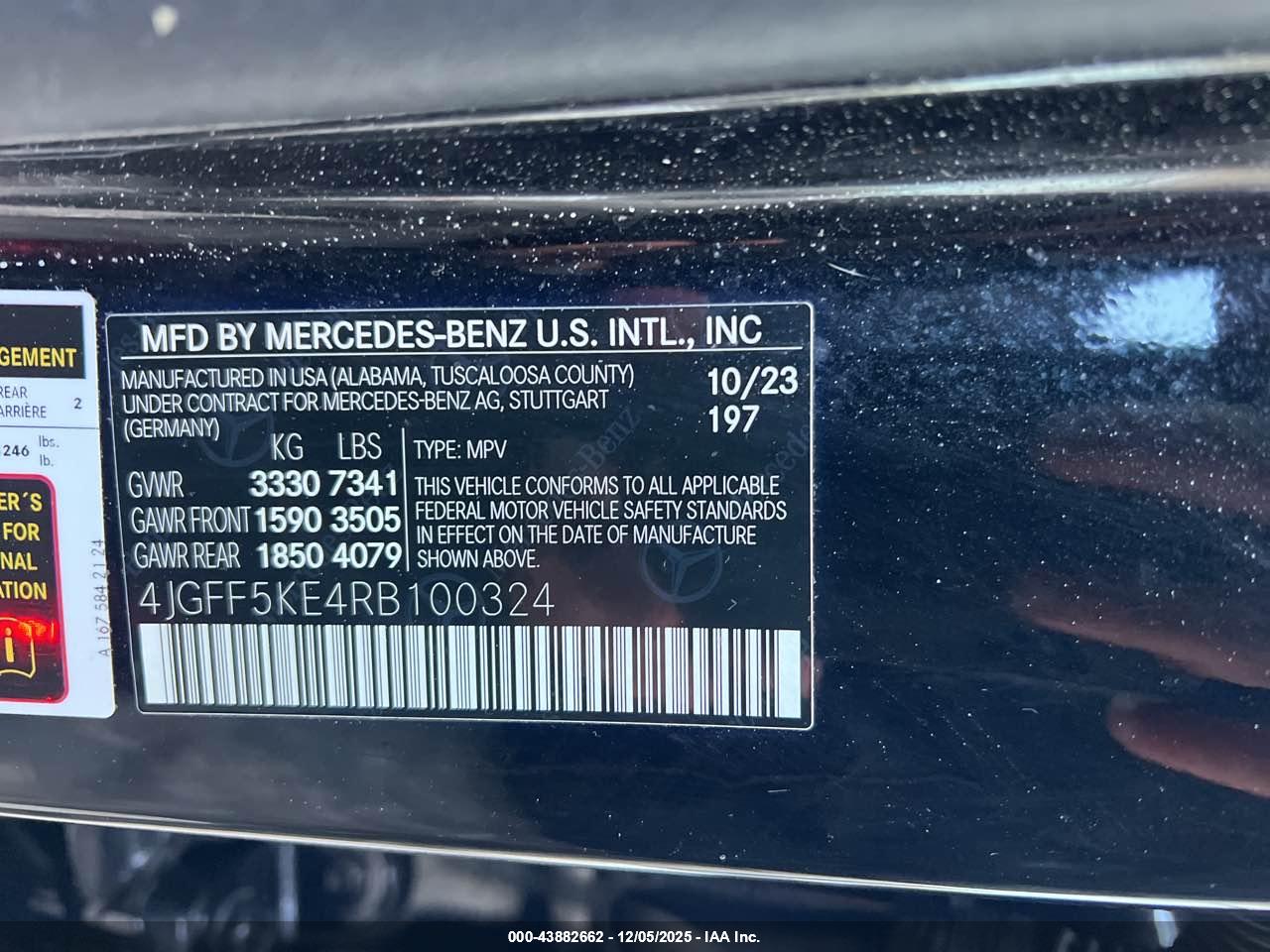 MERCEDES-BENZ GLS image 9