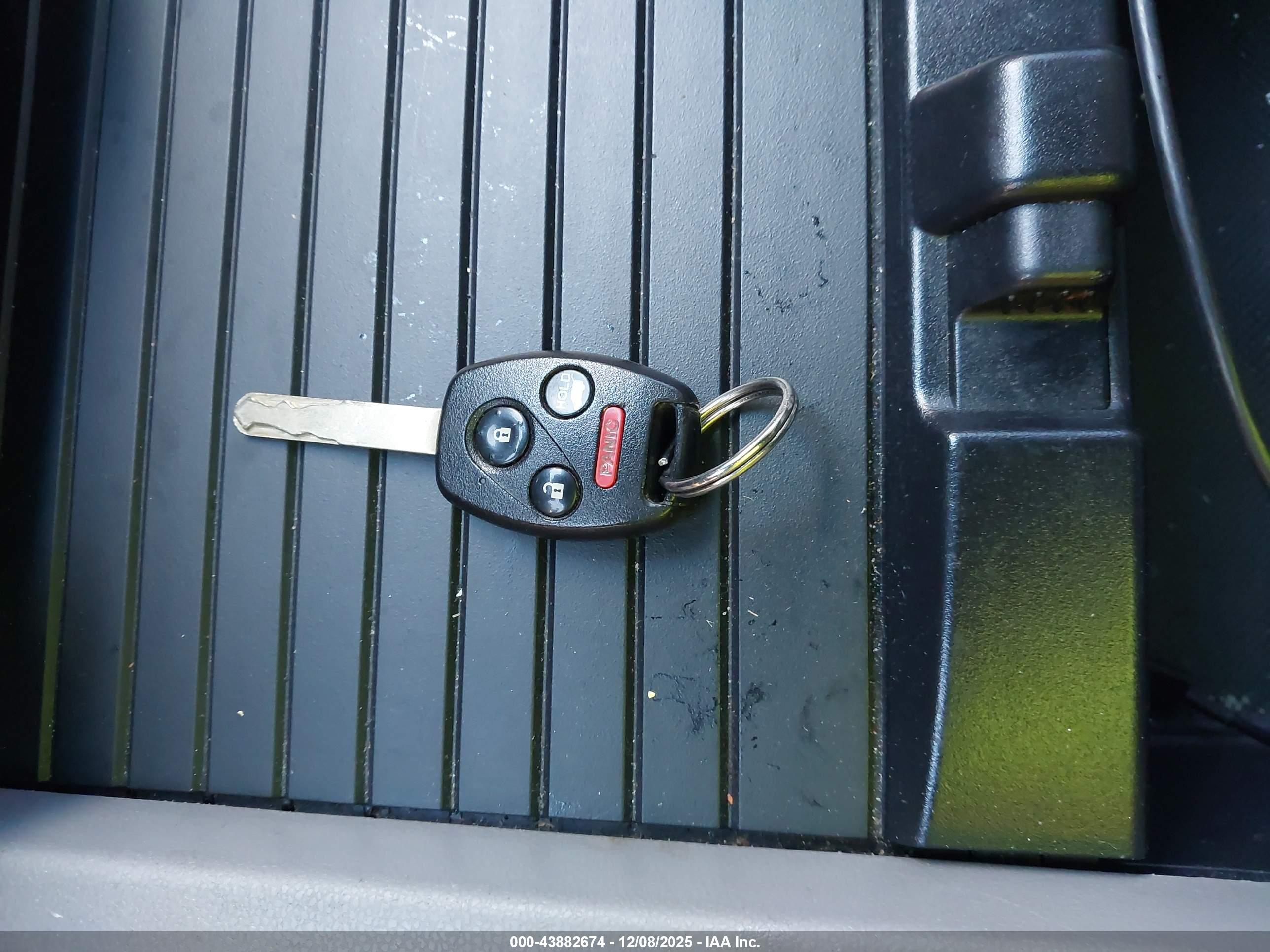 HONDA PILOT image 11