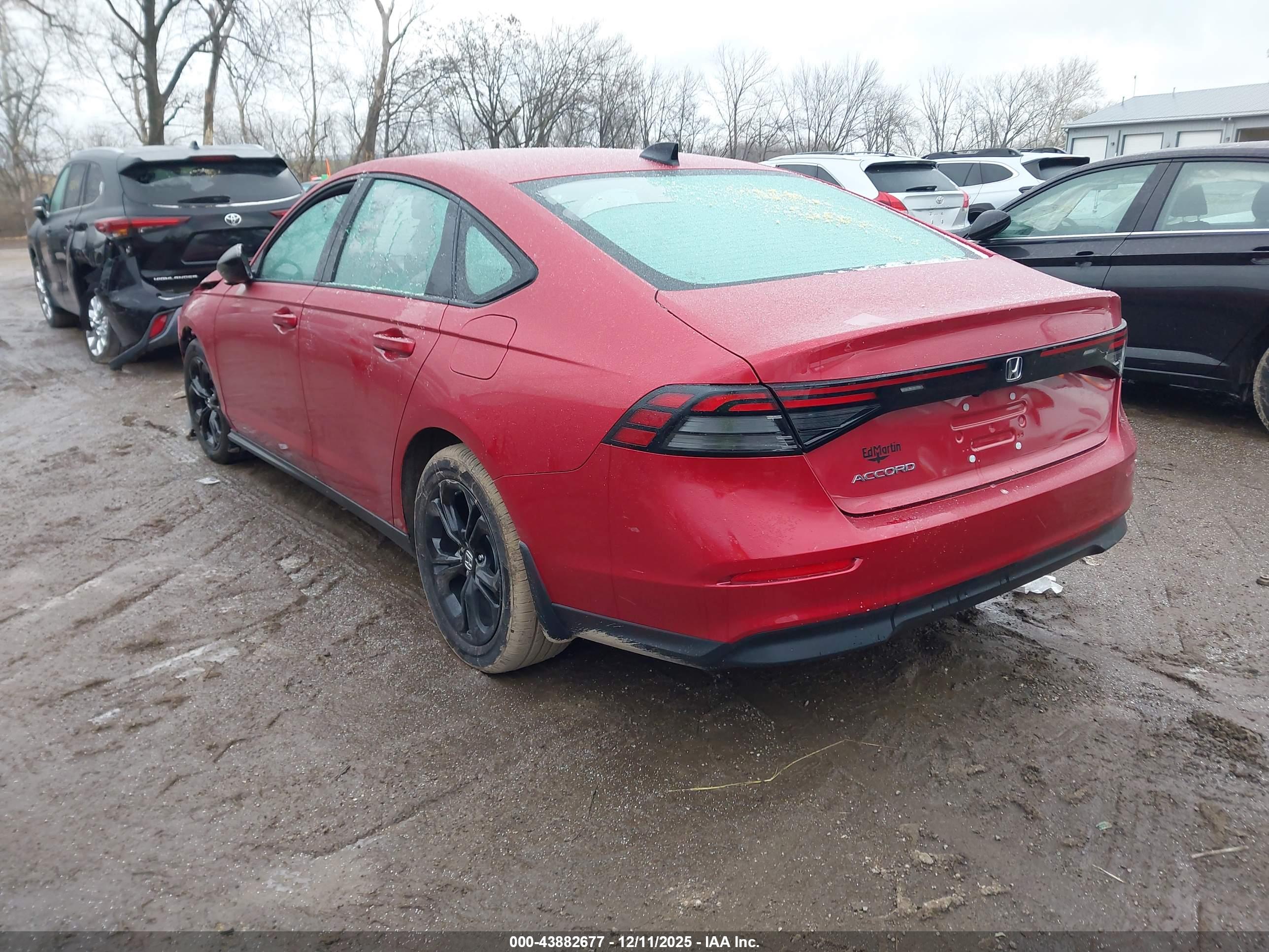 HONDA ACCORD image 3