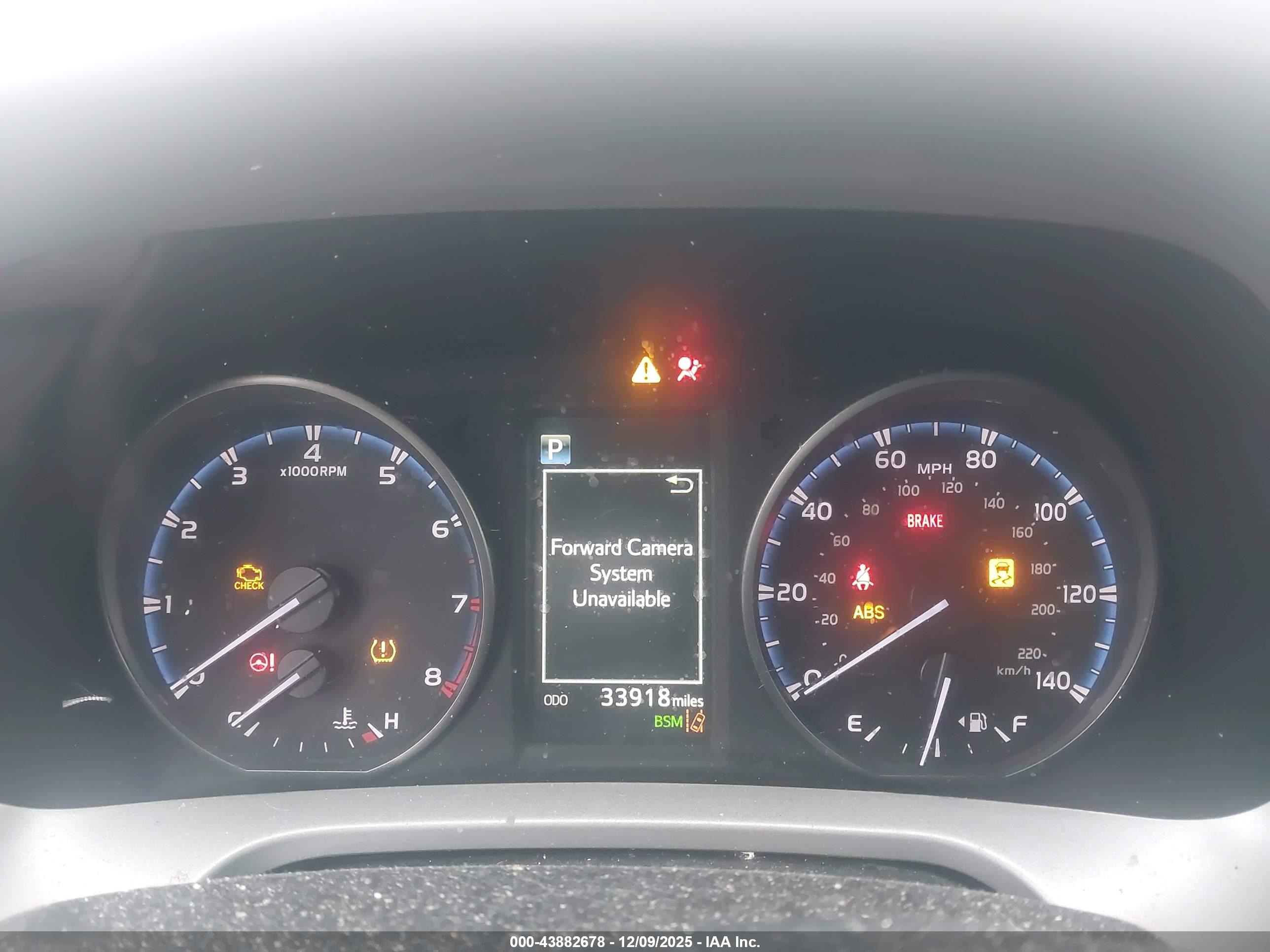TOYOTA RAV4 image 7
