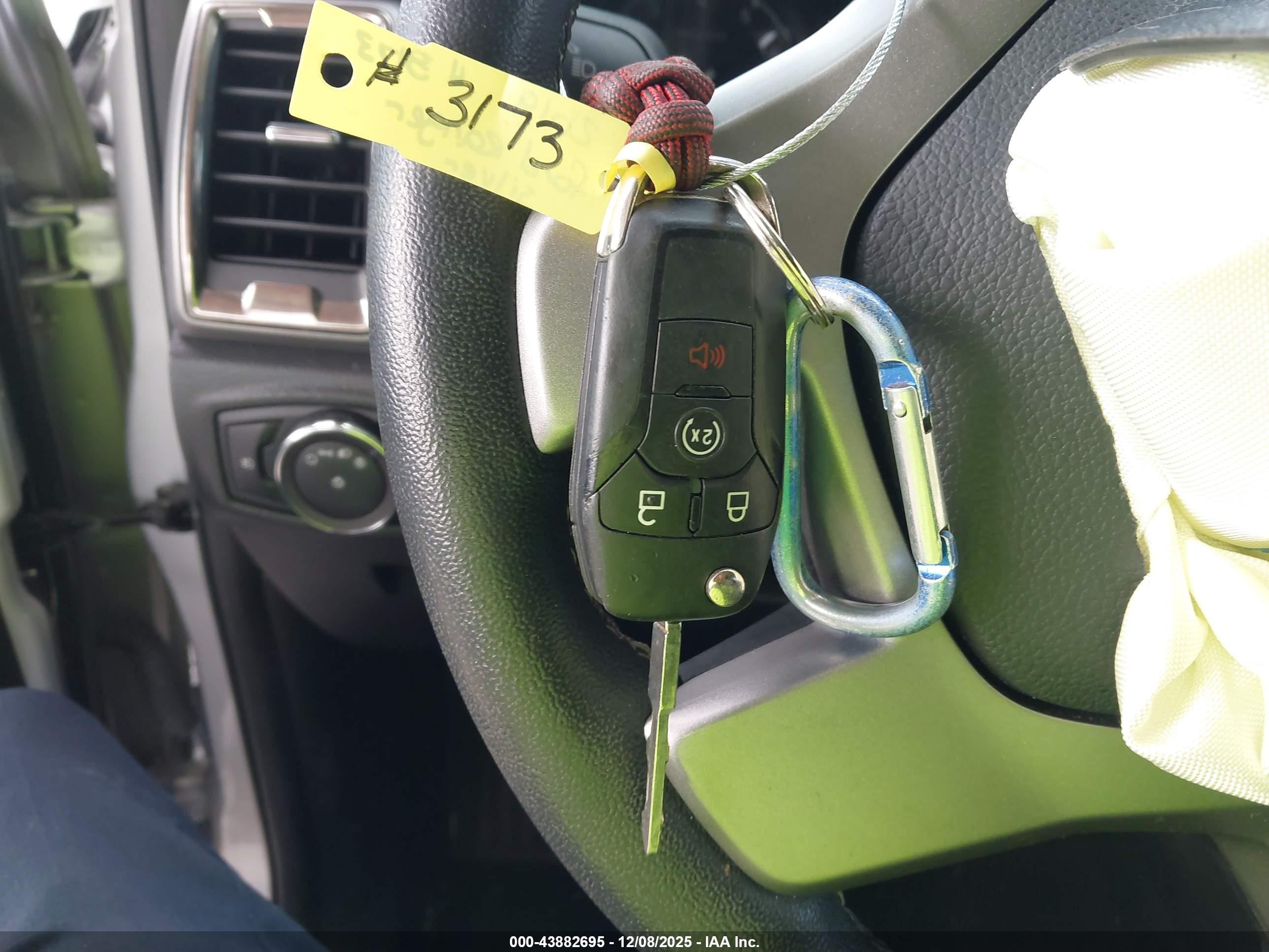 FORD RANGER image 11