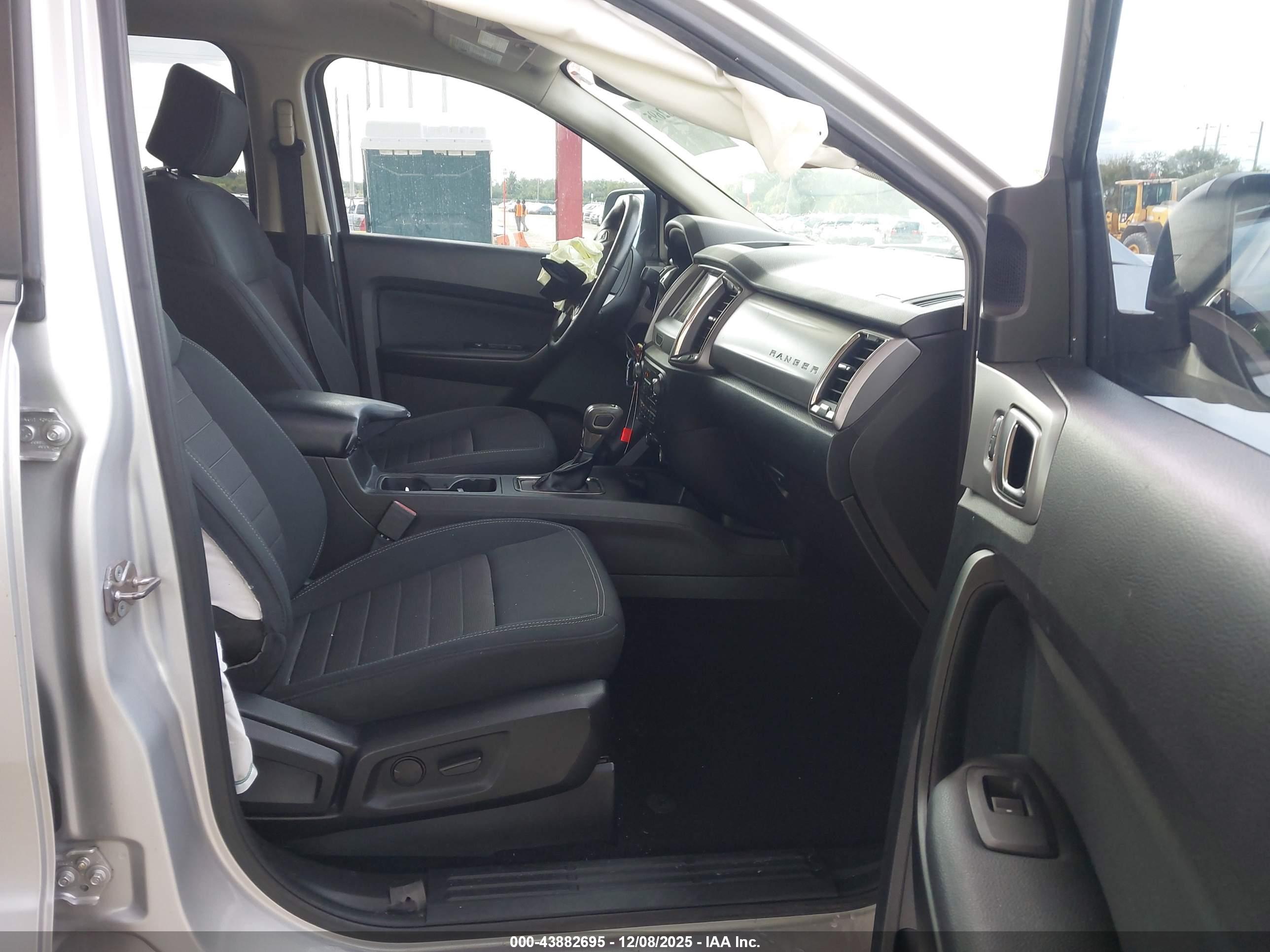FORD RANGER image 5