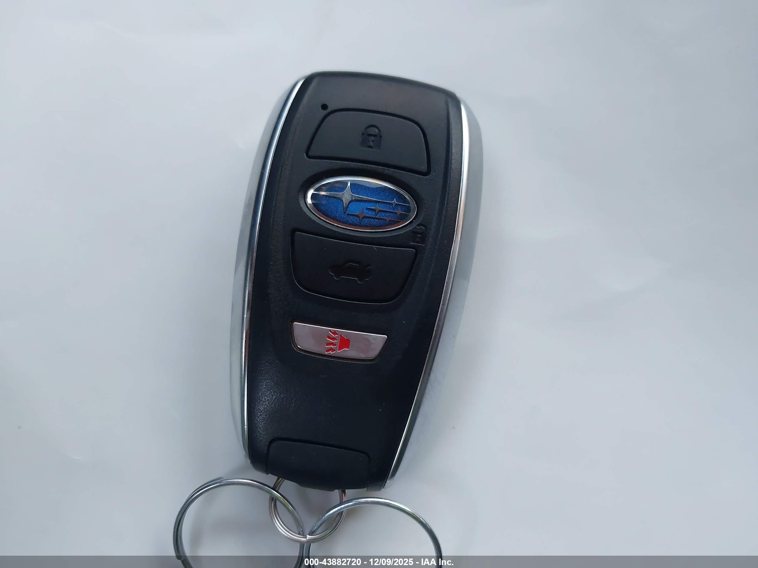 SUBARU FORESTER image 11