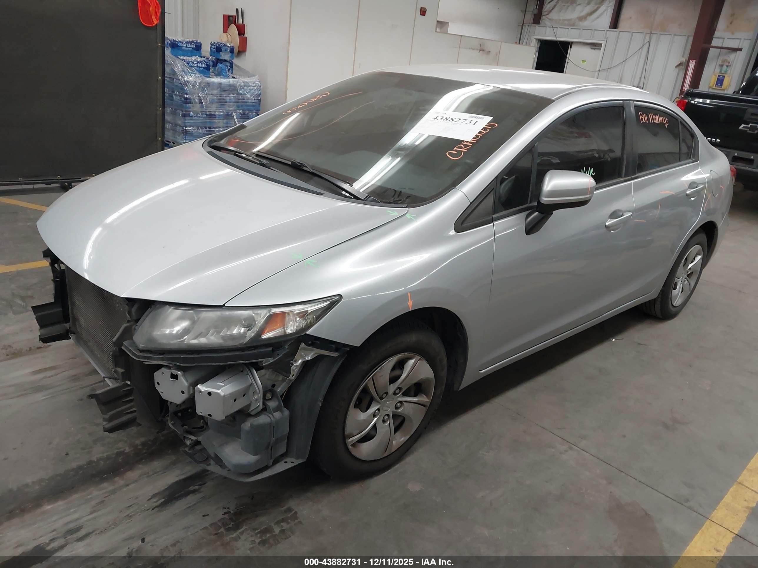 HONDA CIVIC image 2