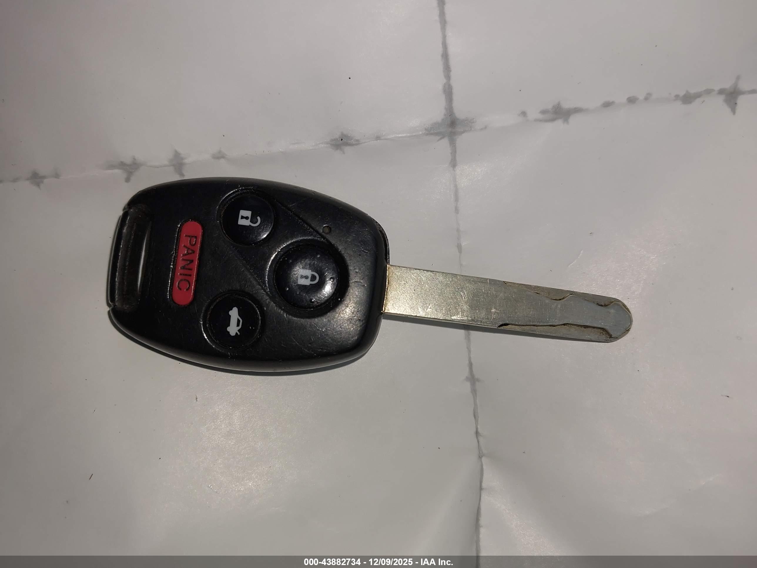 HONDA CIVIC image 11
