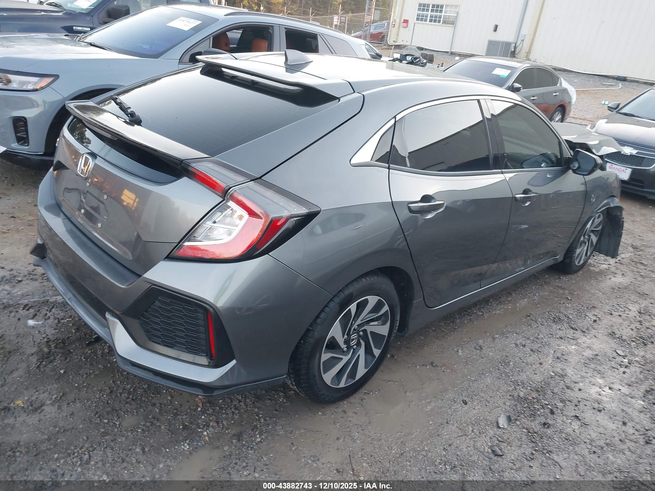 HONDA CIVIC image 4