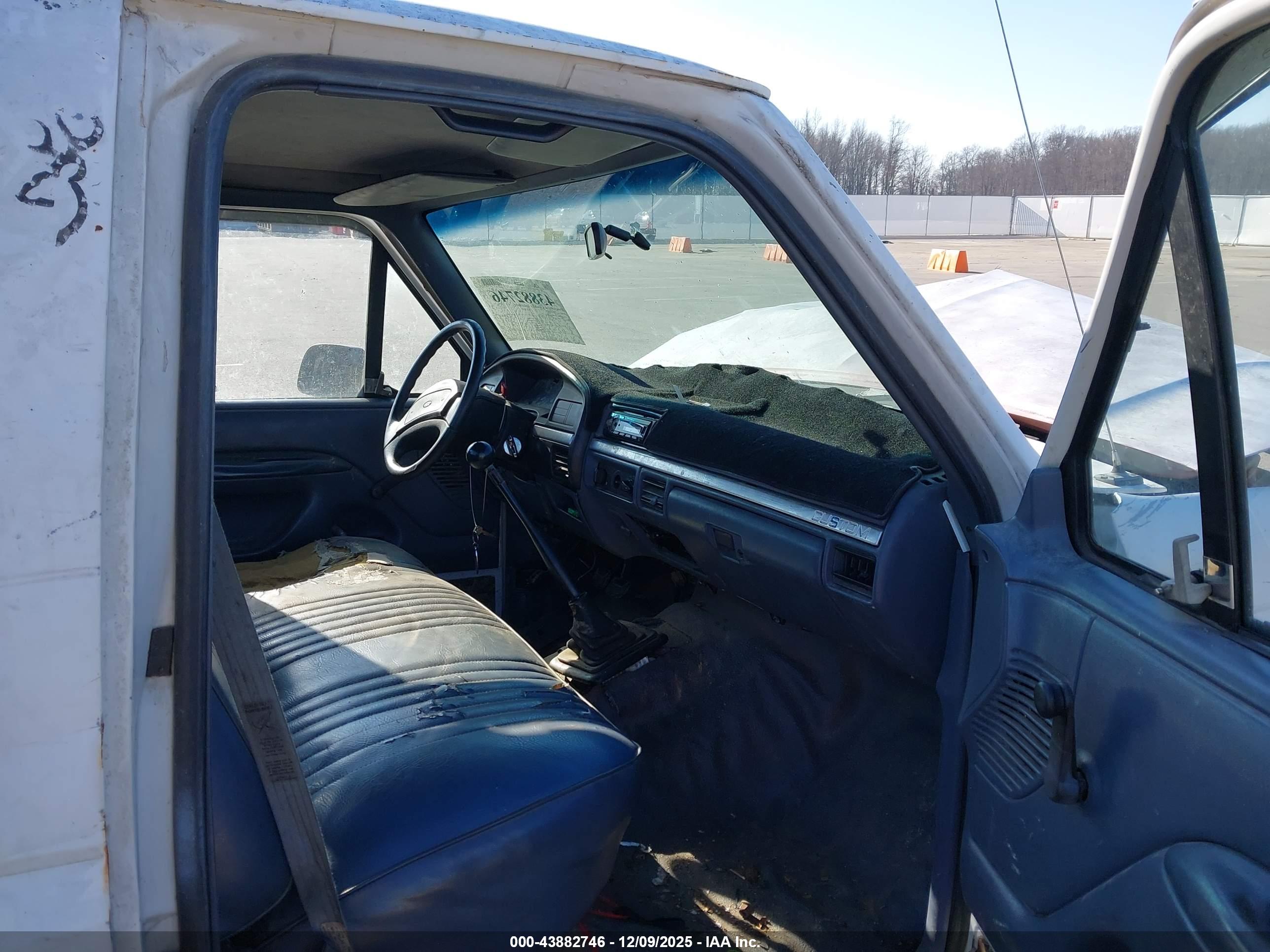 FORD F150 image 5