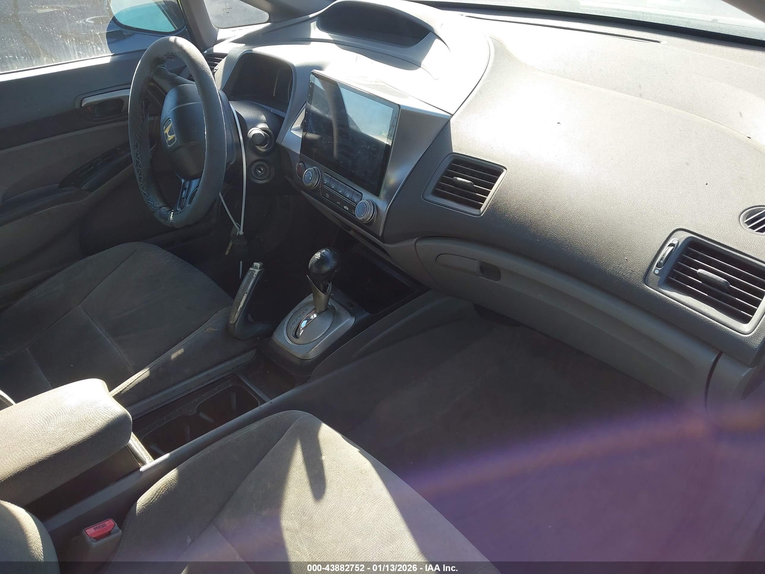 HONDA CIVIC image 5