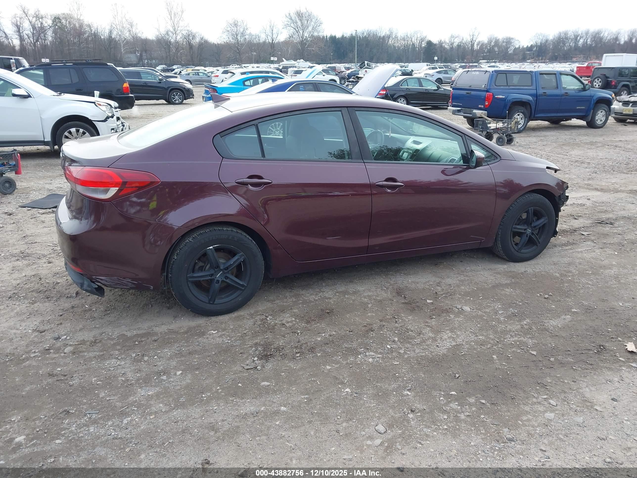 KIA FORTE image 4