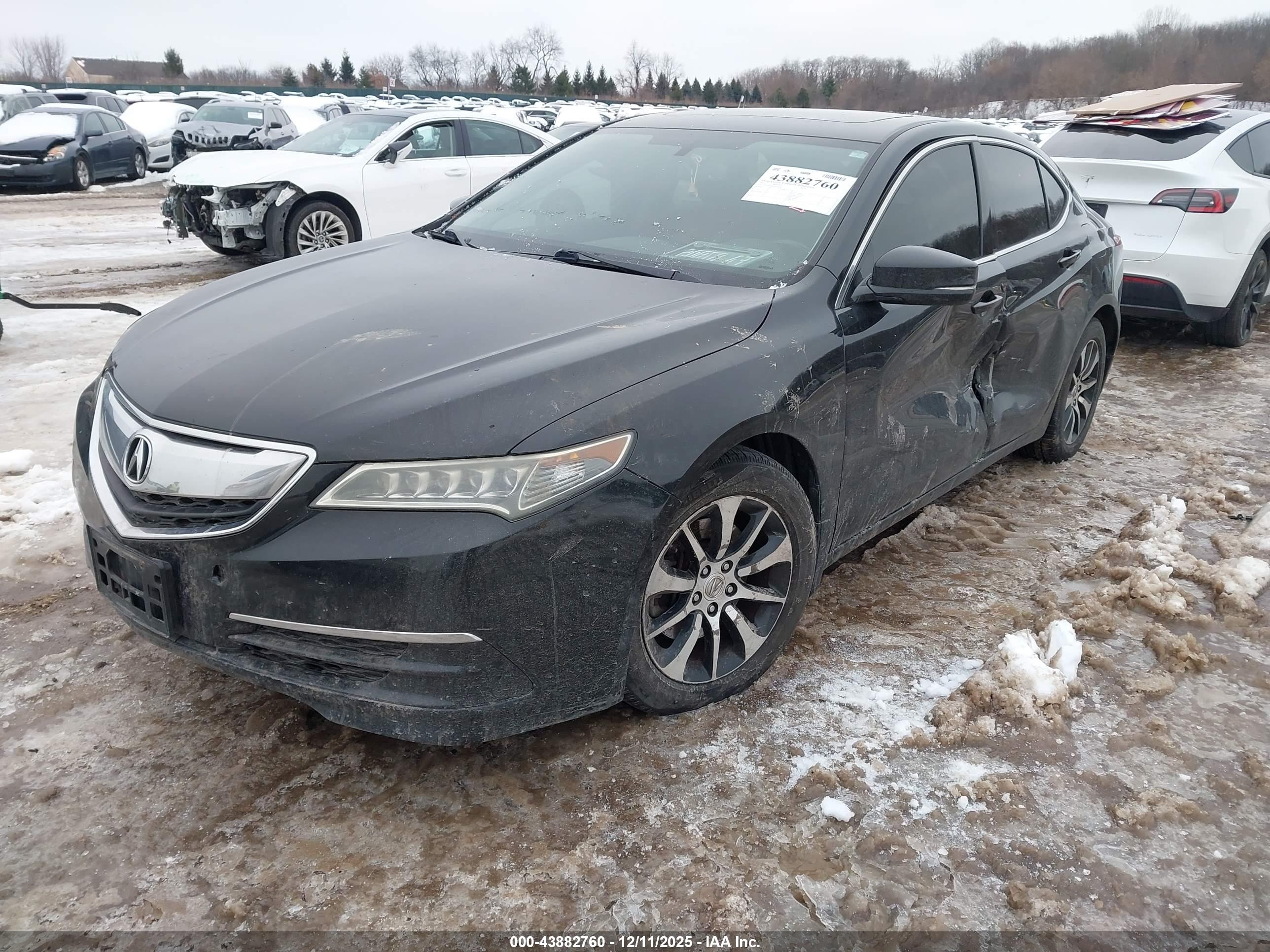 ACURA TLX image 2