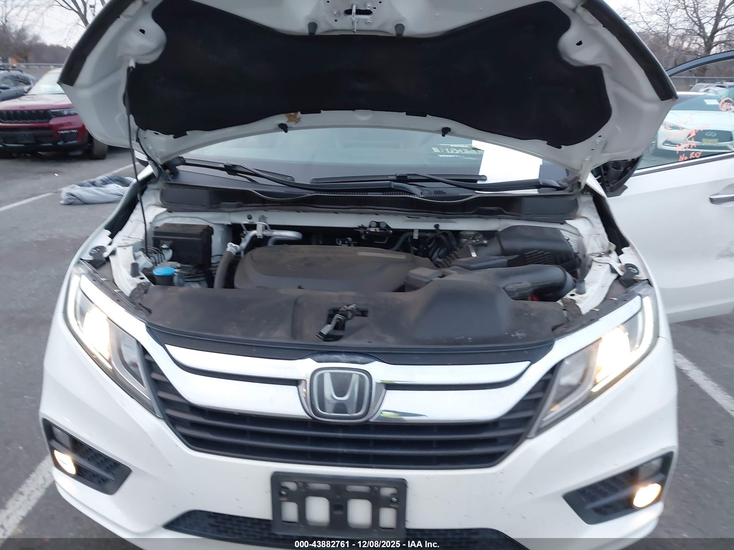 HONDA ODYSSEY image 10