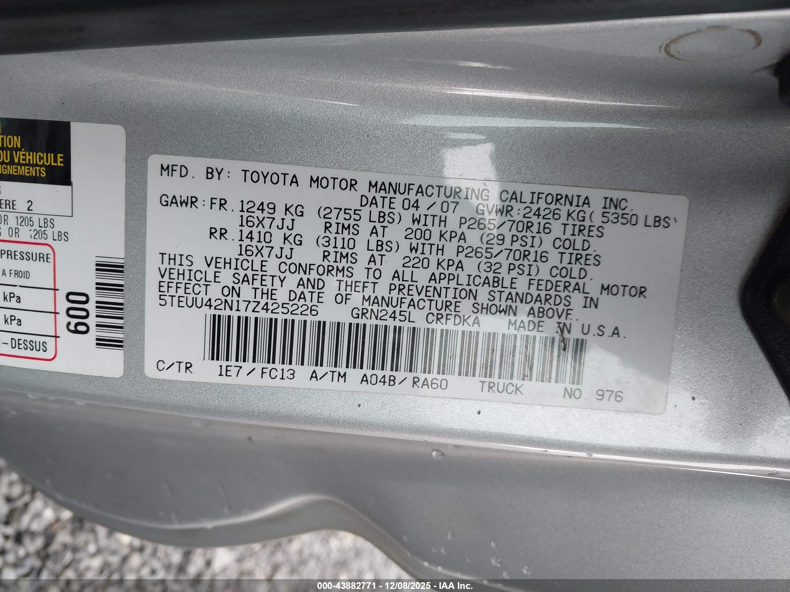 TOYOTA TACOMA image 9
