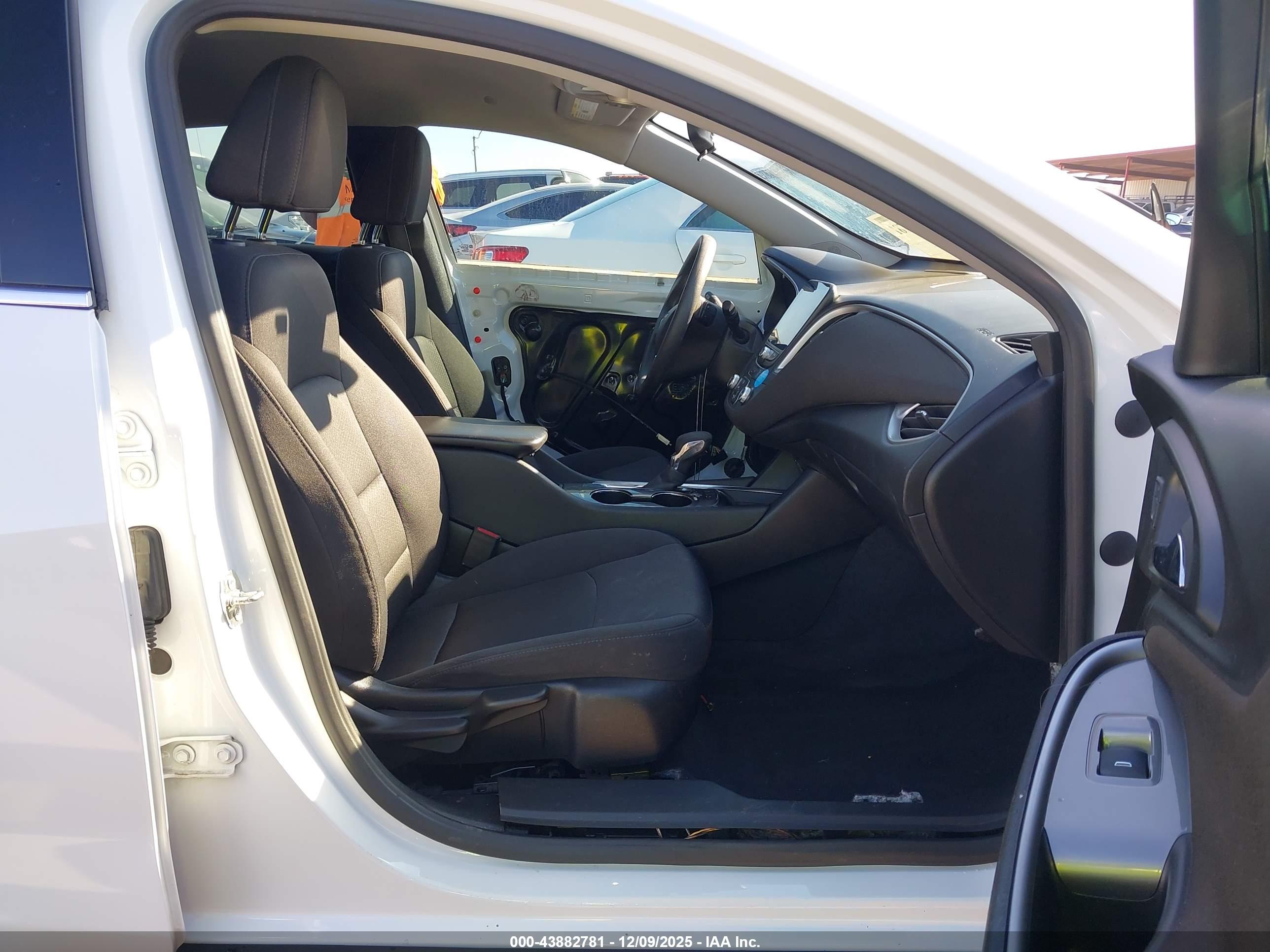 CHEVROLET MALIBU image 5