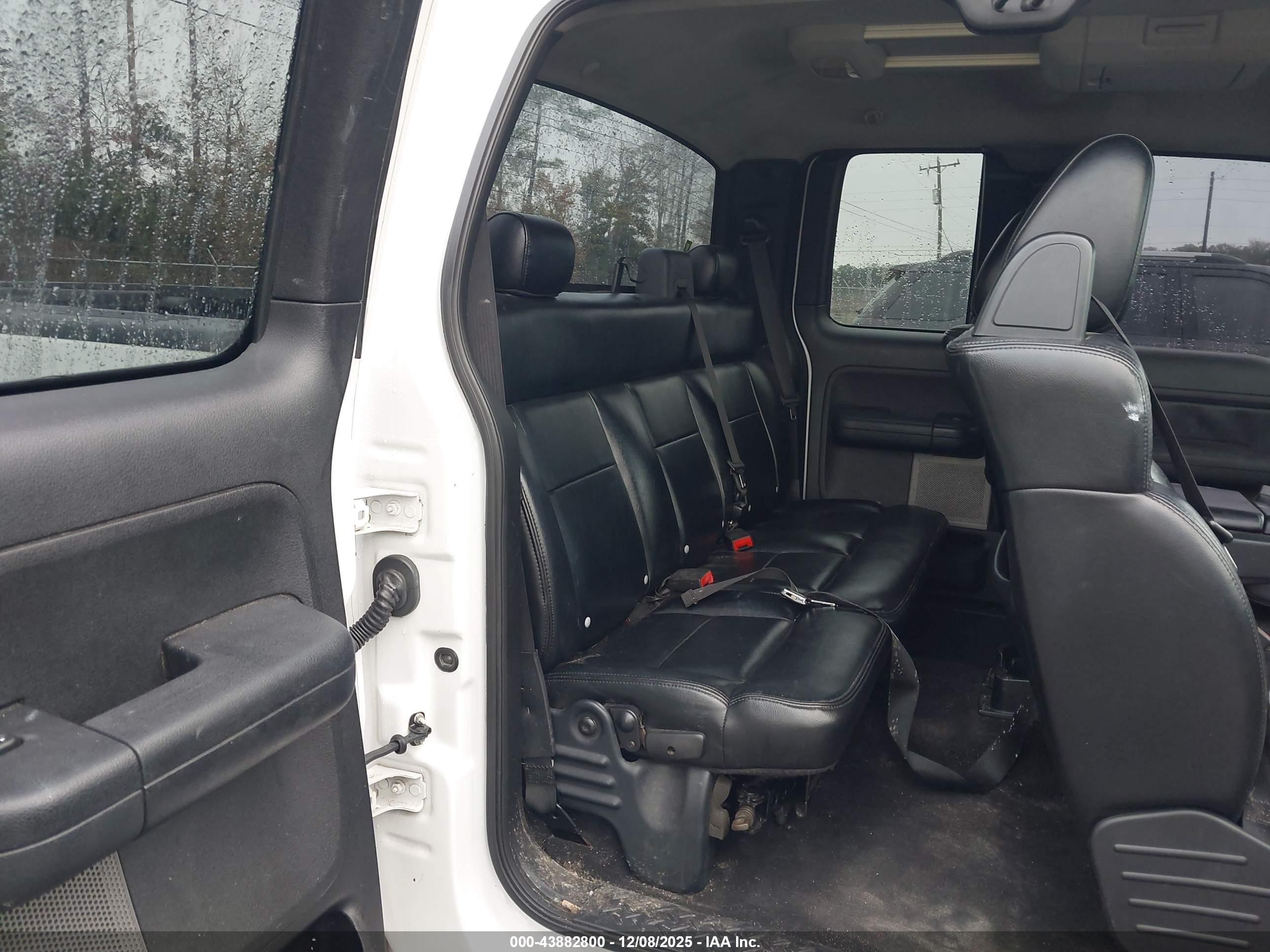 FORD F-150 image 8