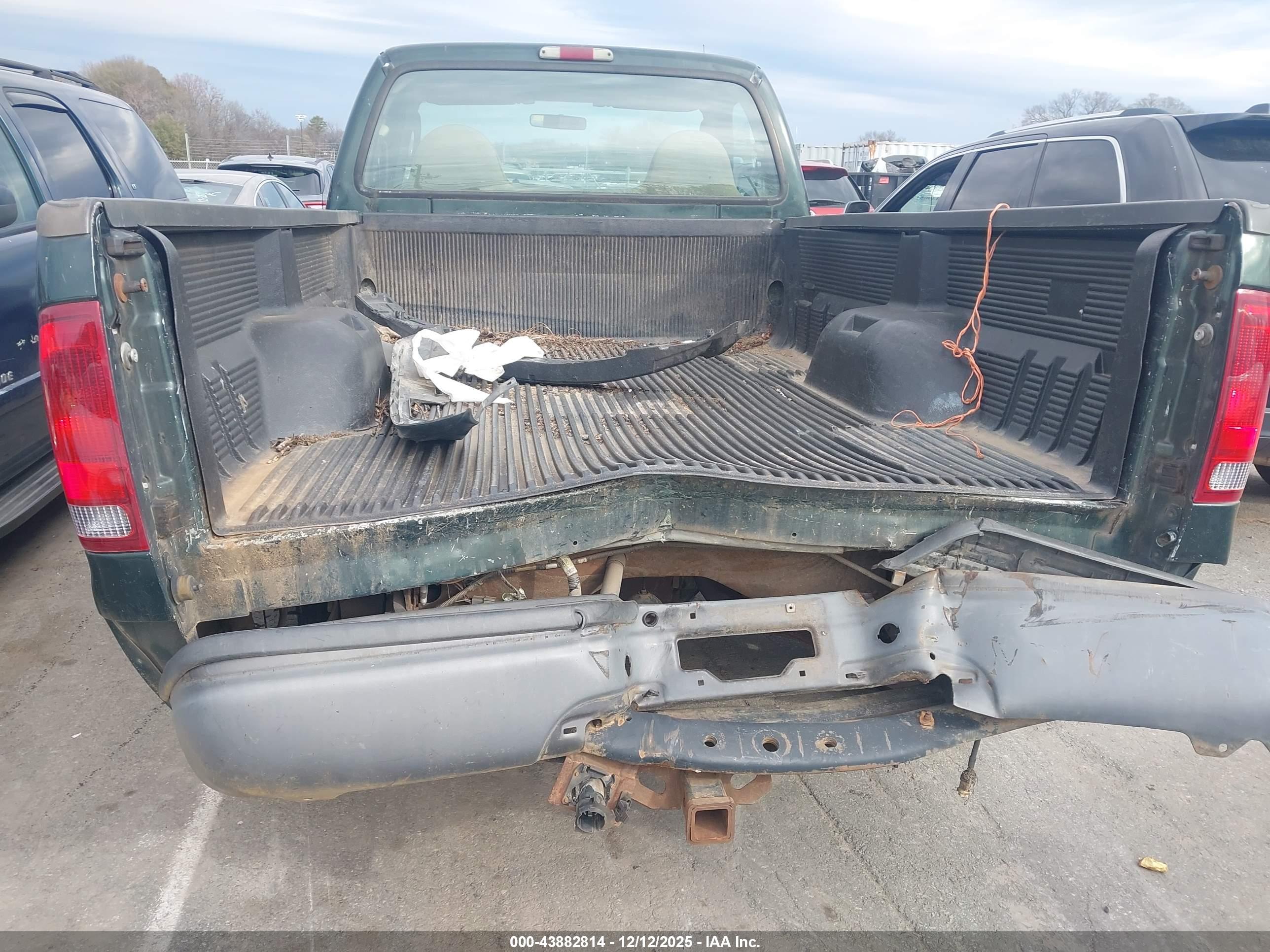 FORD F-250 image 6