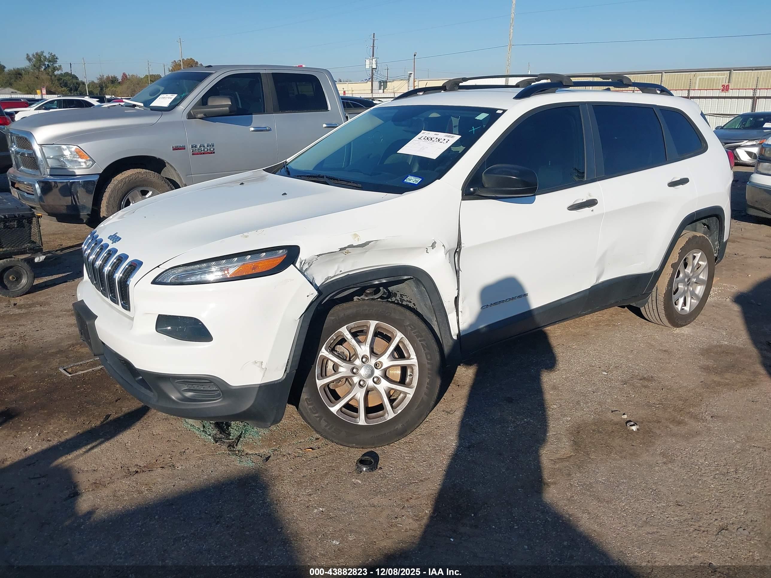 JEEP CHEROKEE image 2