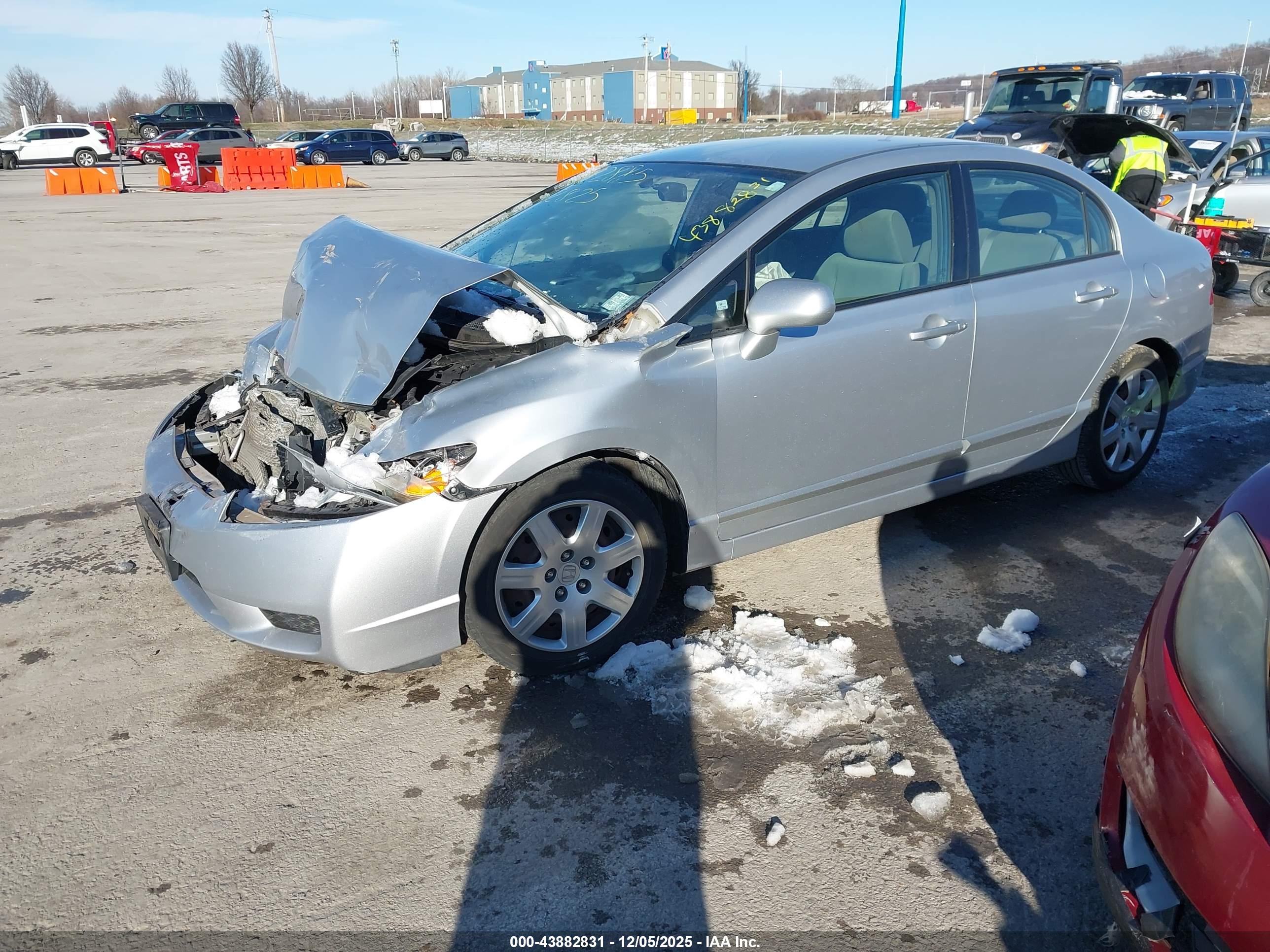HONDA CIVIC image 2