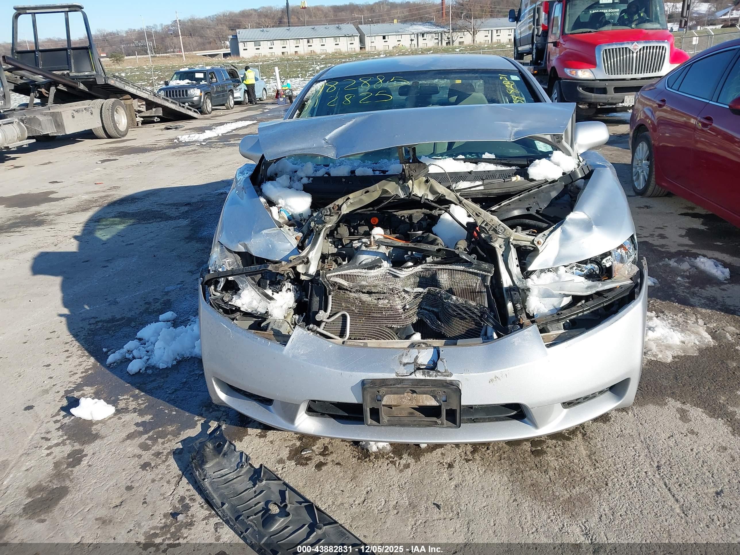HONDA CIVIC image 6
