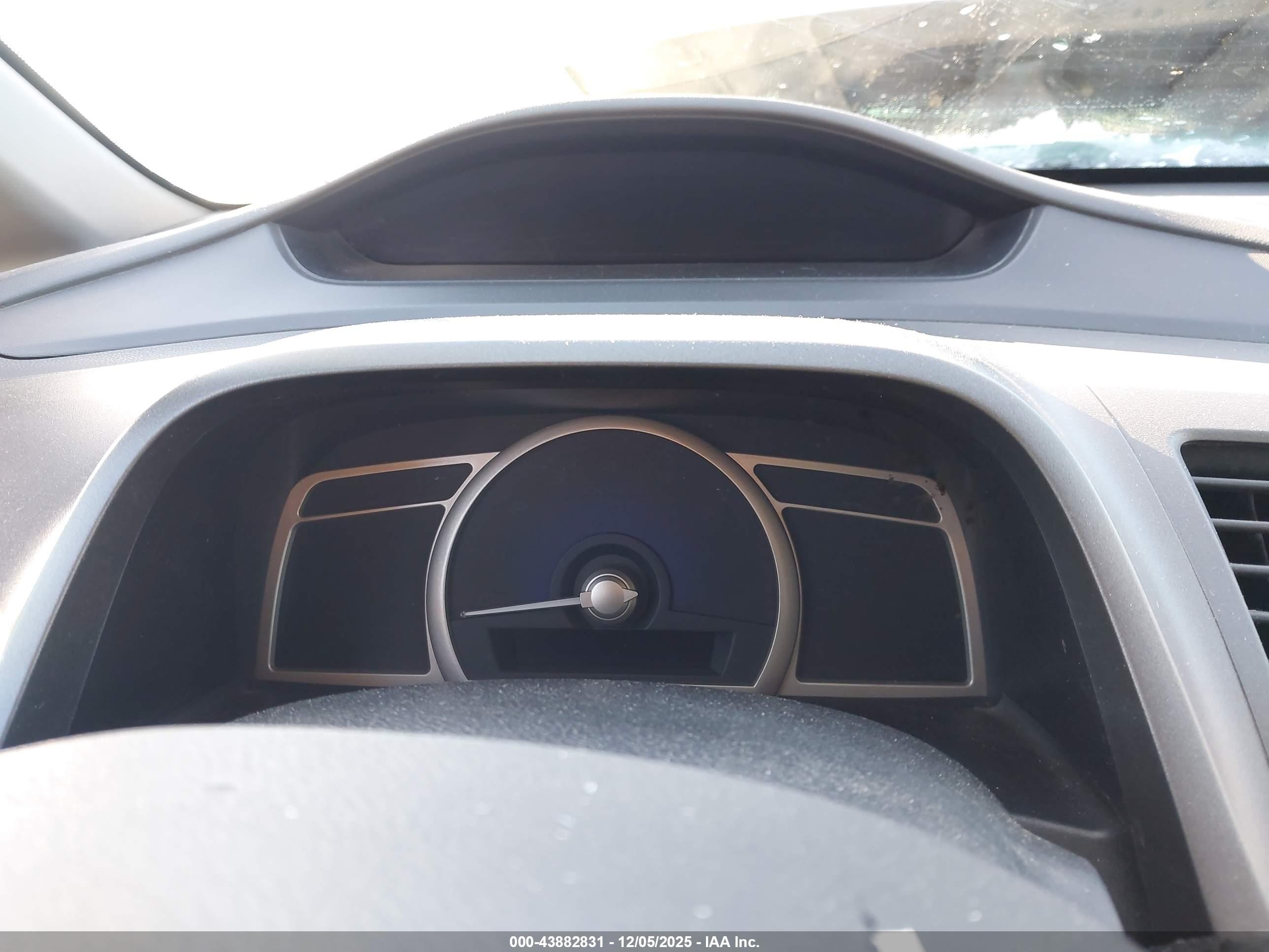 HONDA CIVIC image 7
