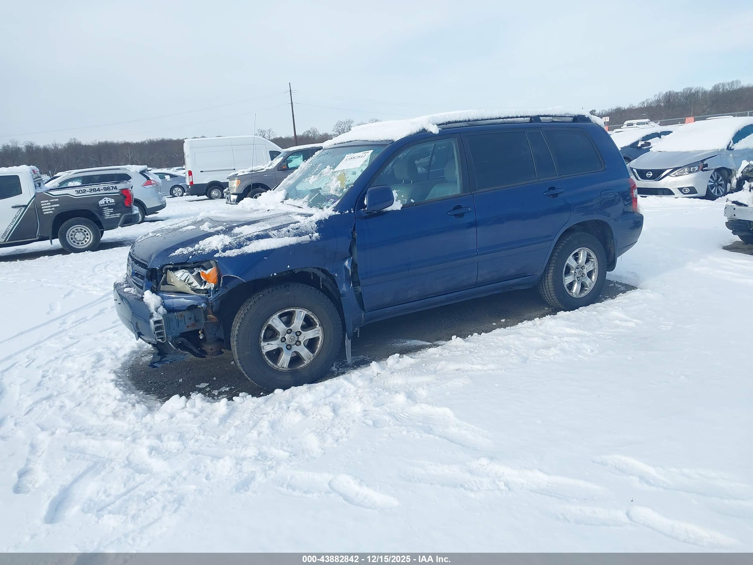 TOYOTA HIGHLANDER image 2