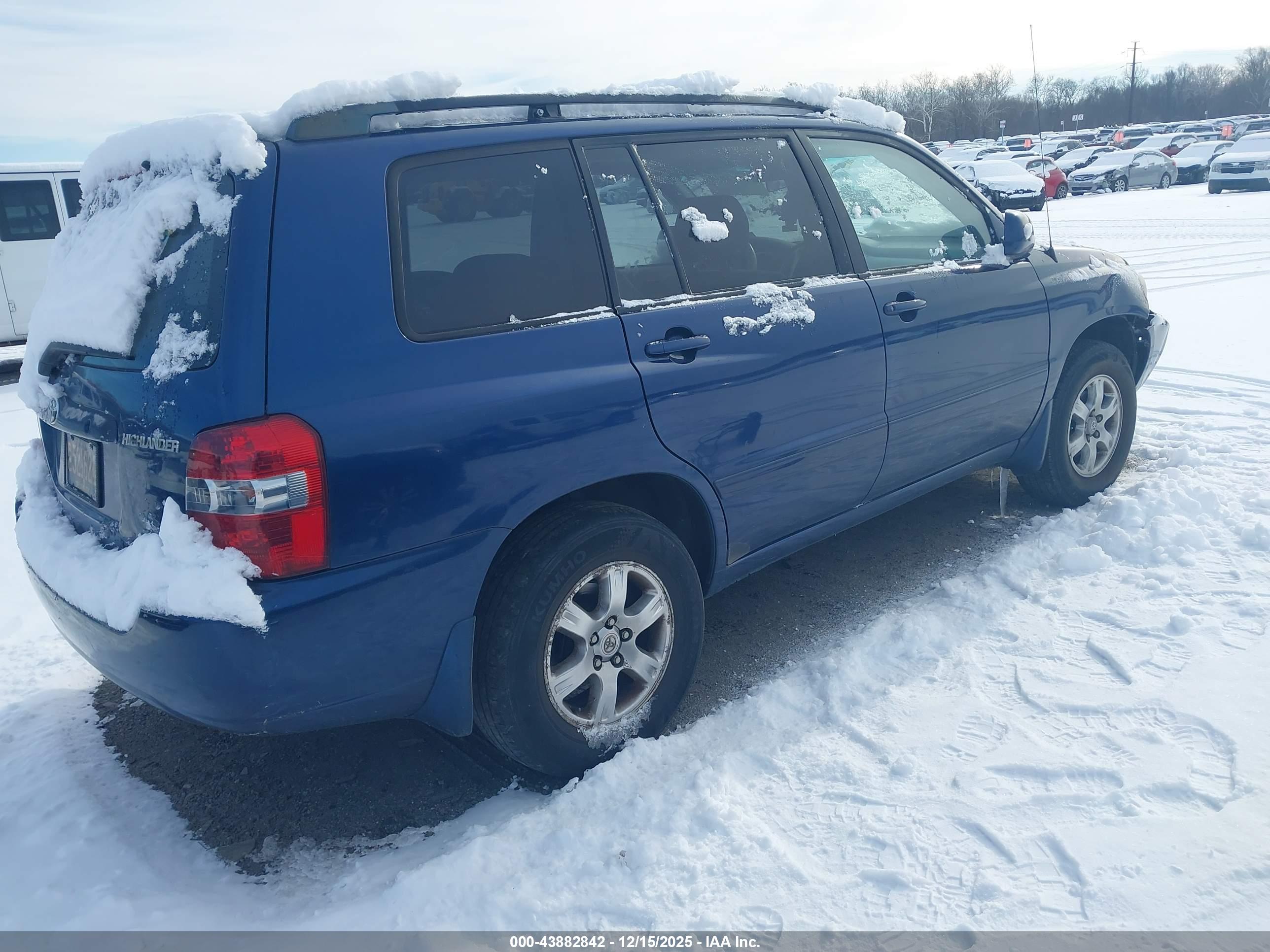TOYOTA HIGHLANDER image 4