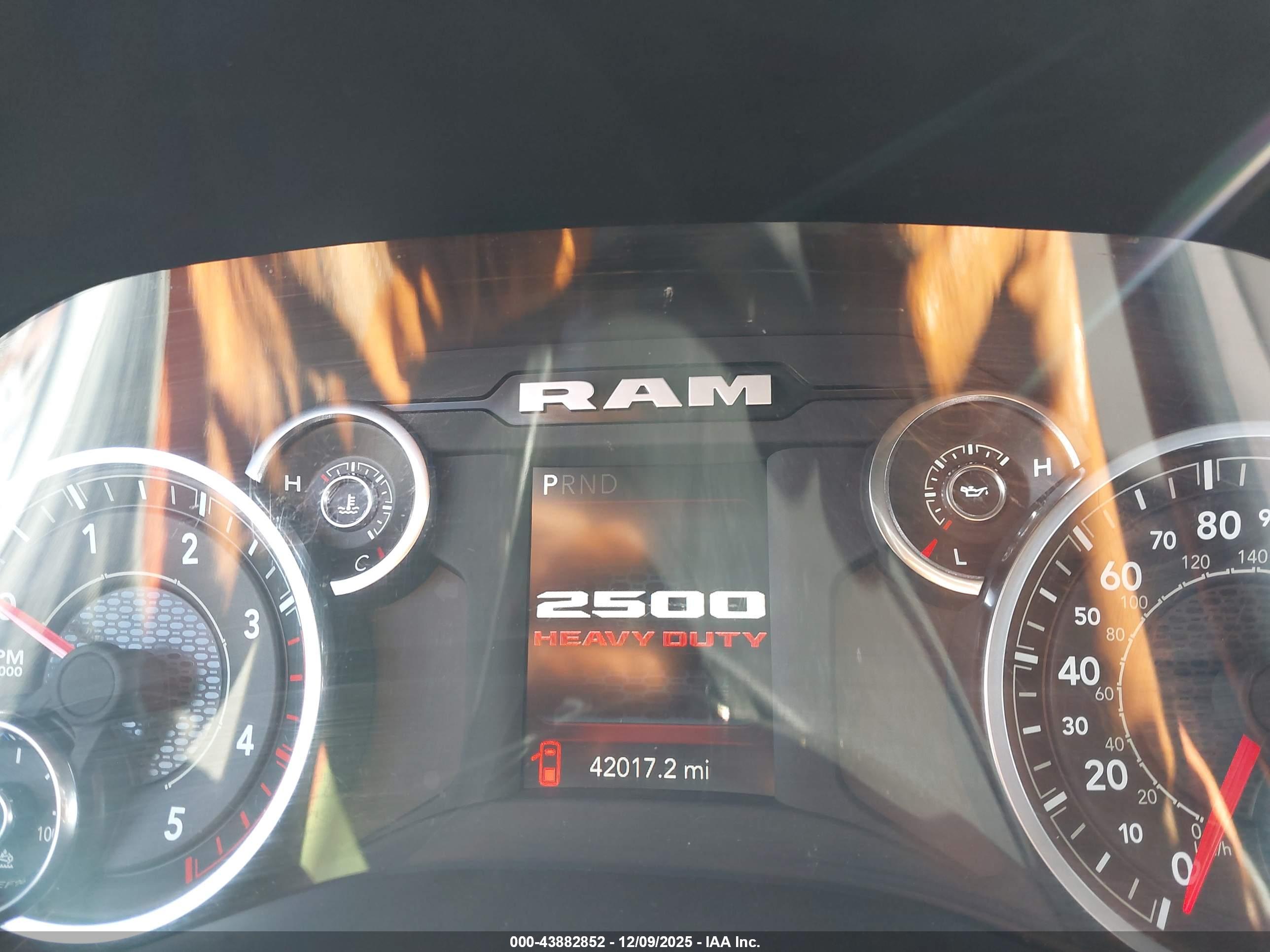 RAM 2500 image 7