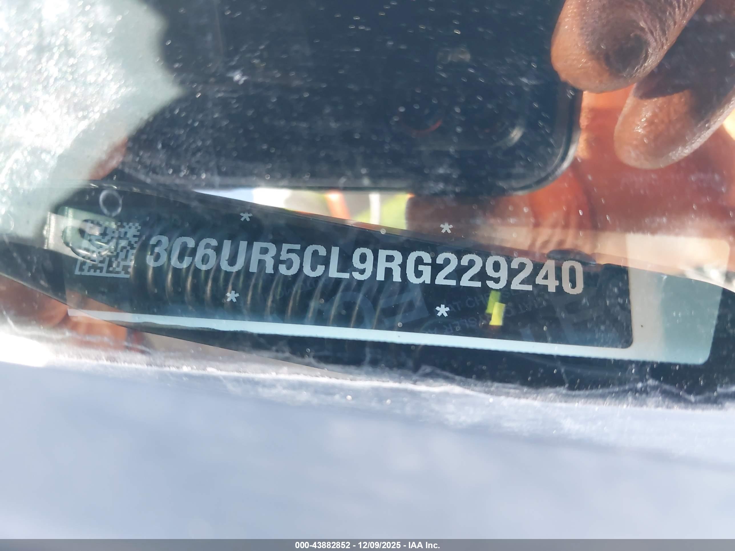 RAM 2500 image 9