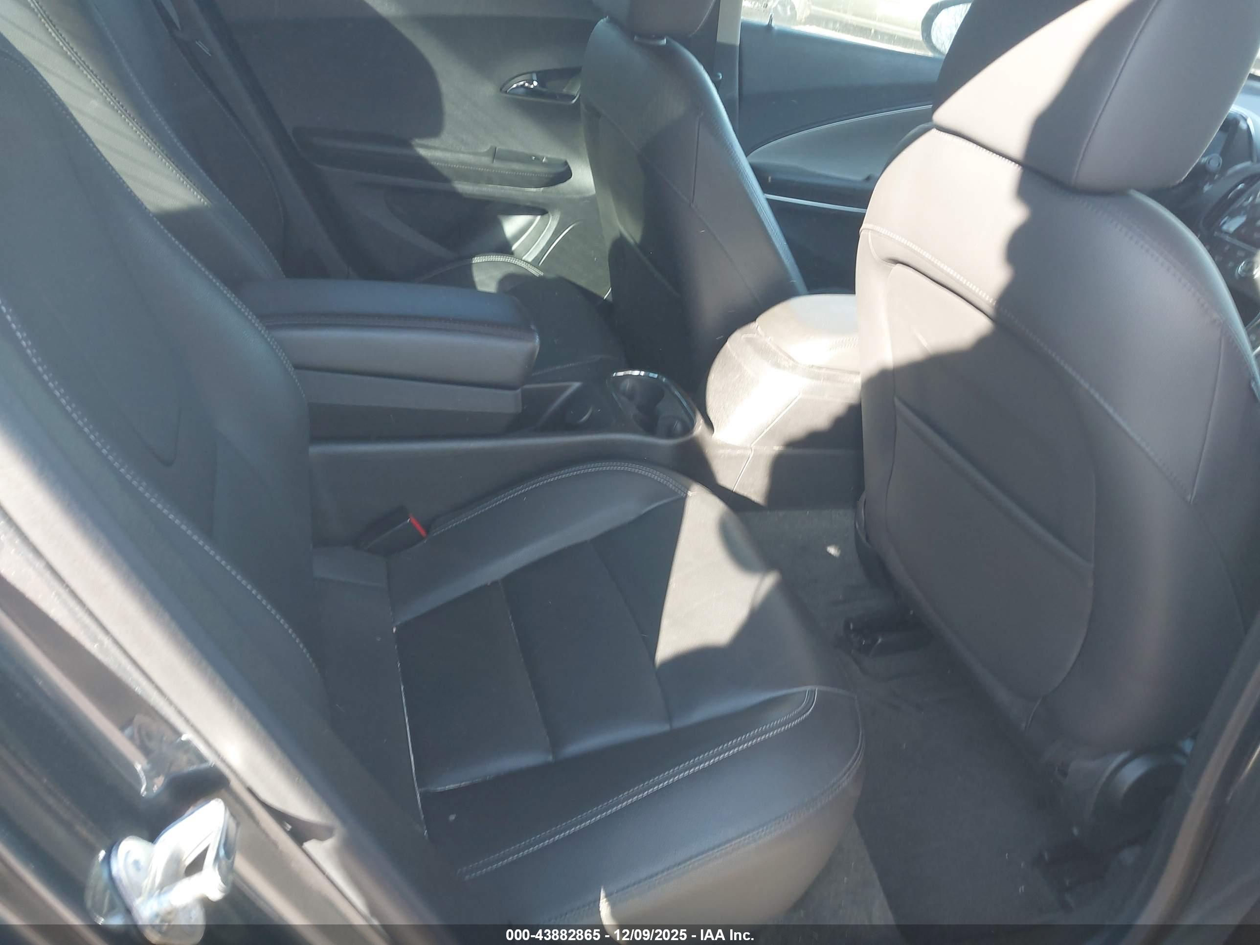 CHEVROLET VOLT image 8