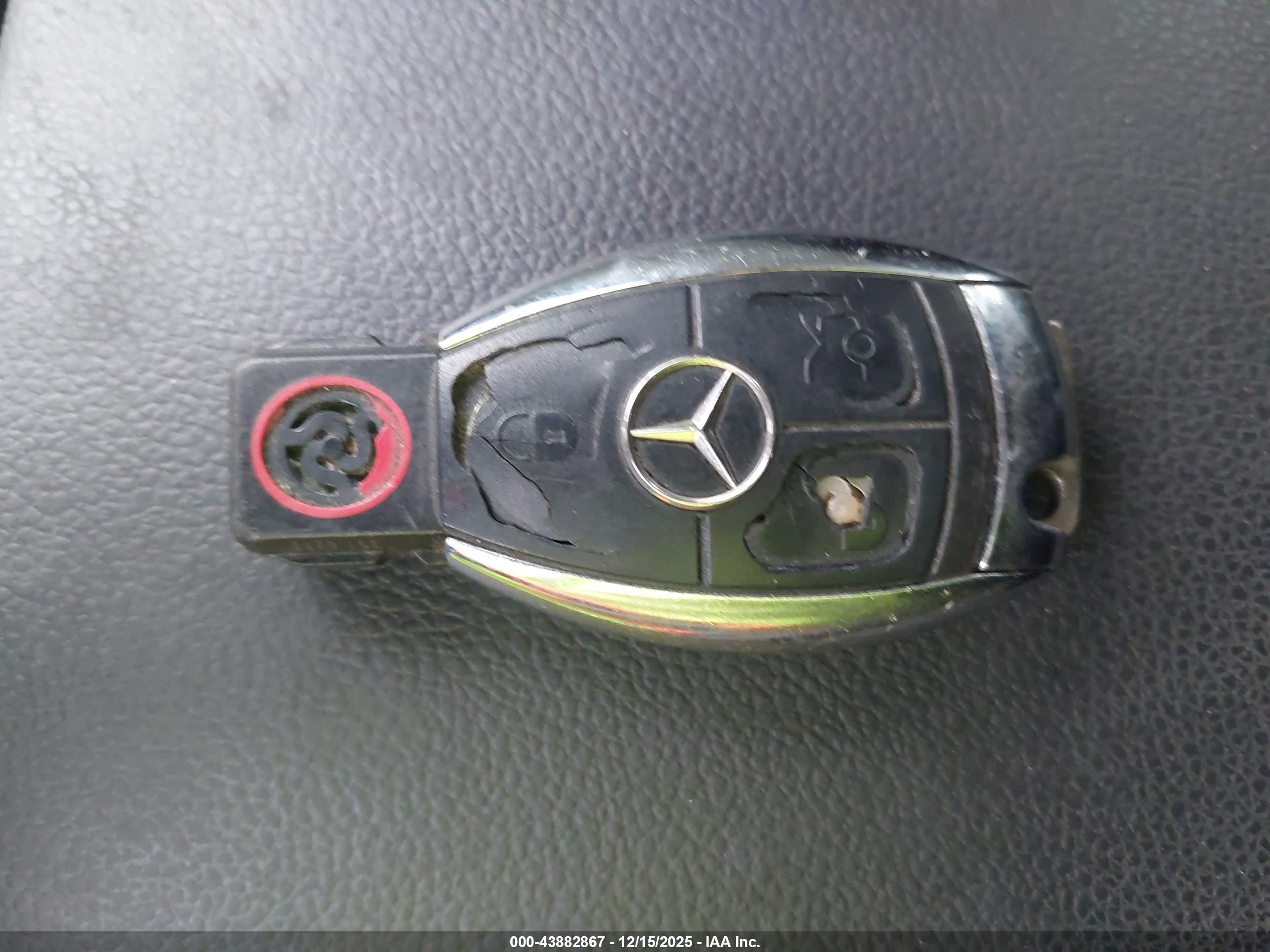 MERCEDES-BENZ SLK image 11