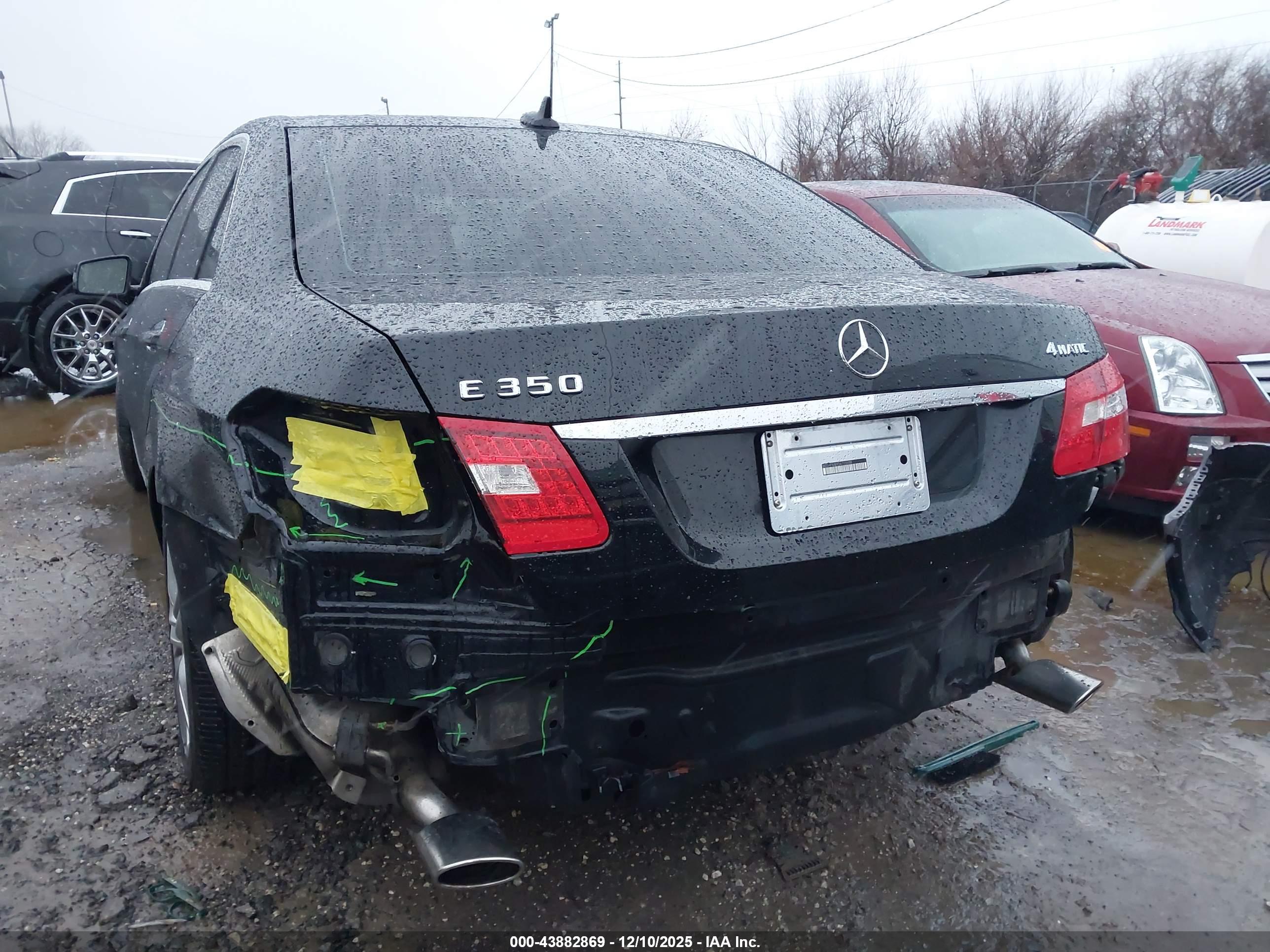 MERCEDES-BENZ E image 3