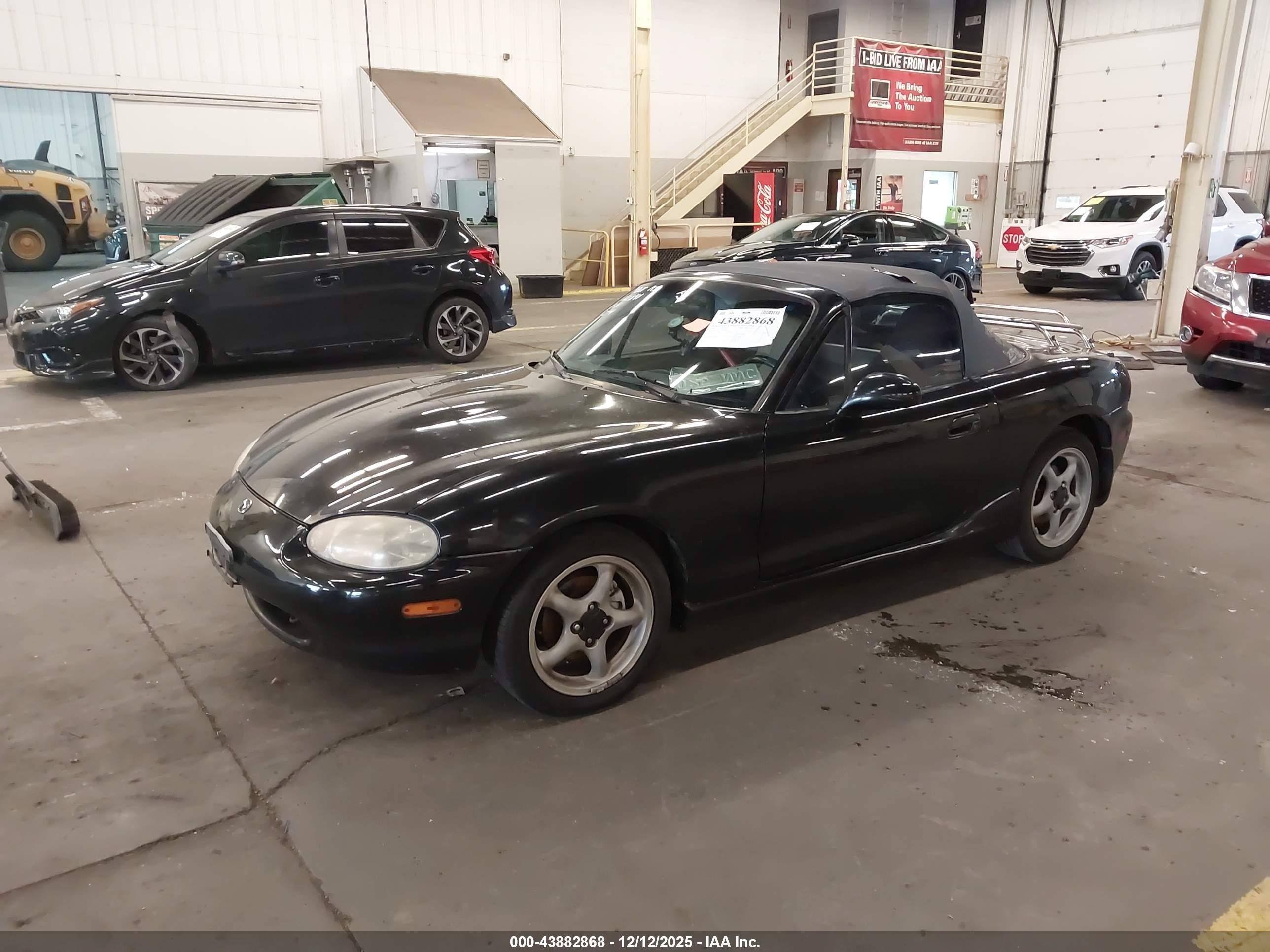 MAZDA MX-5 image 2