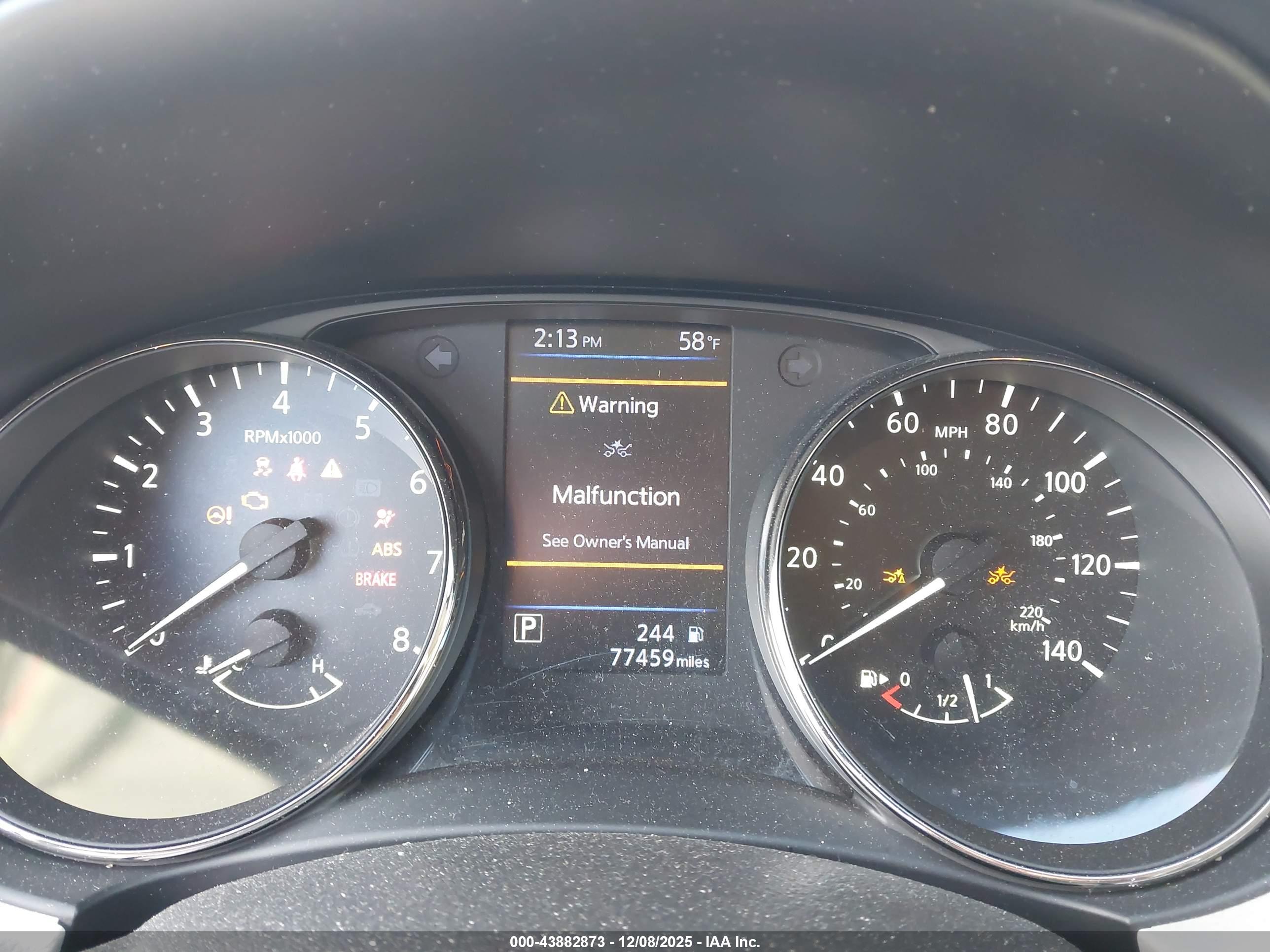 NISSAN ROGUE image 7