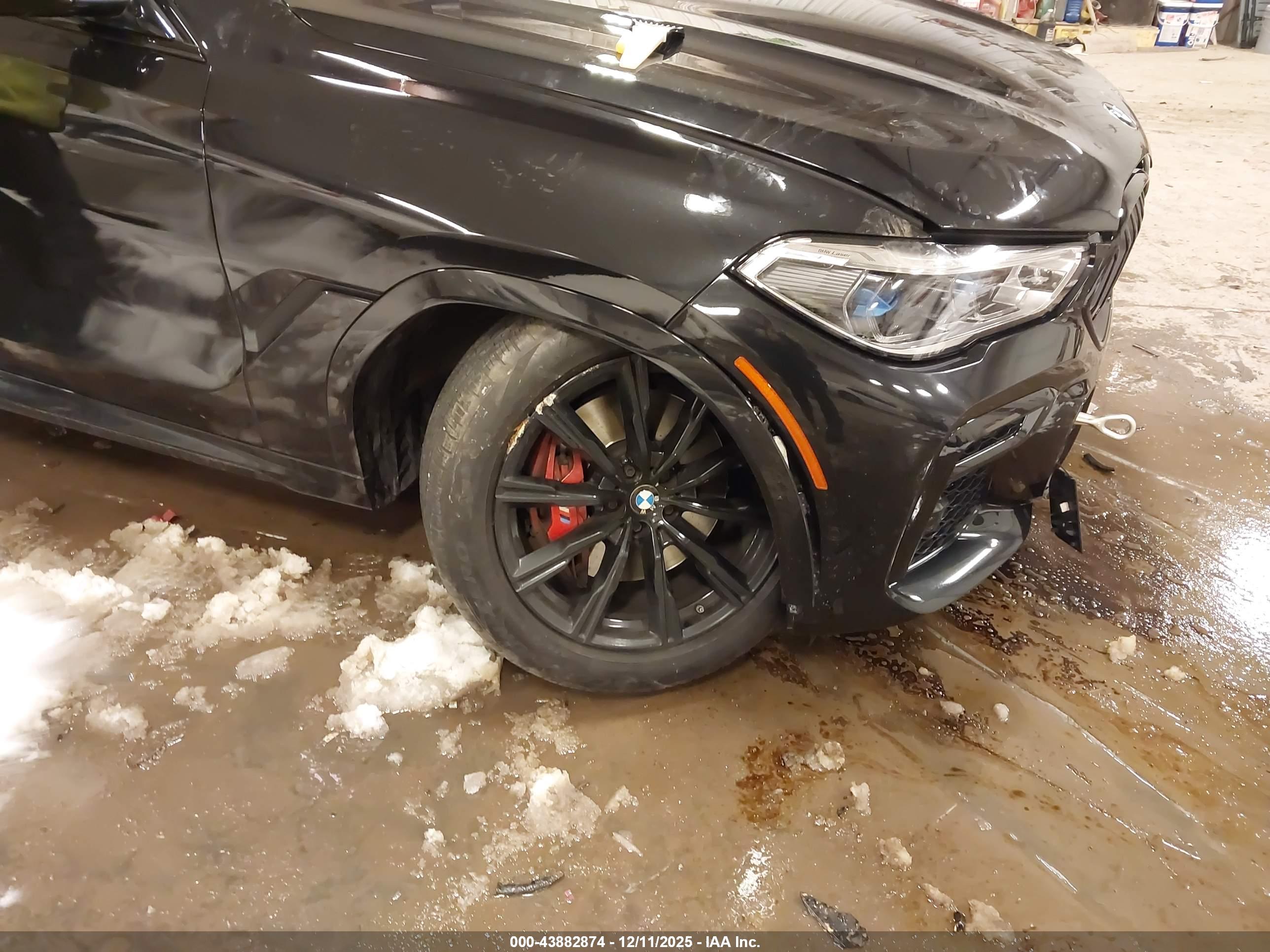 BMW X6 image 6