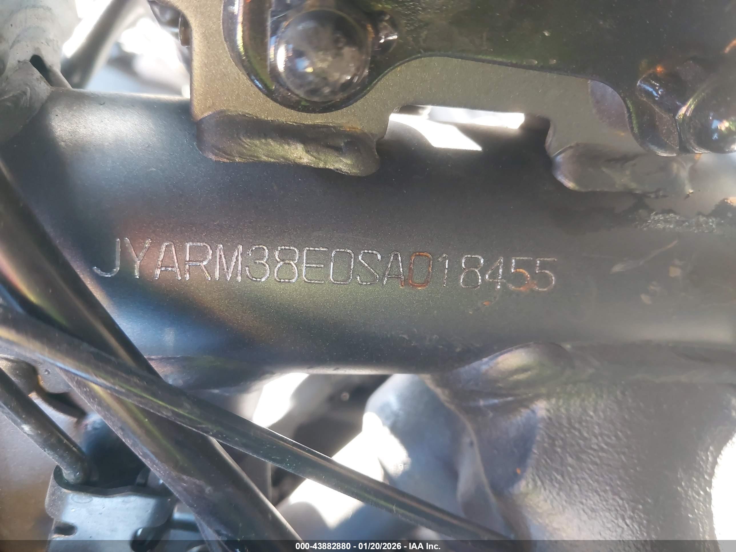 YAMAHA YZFR7 image 10