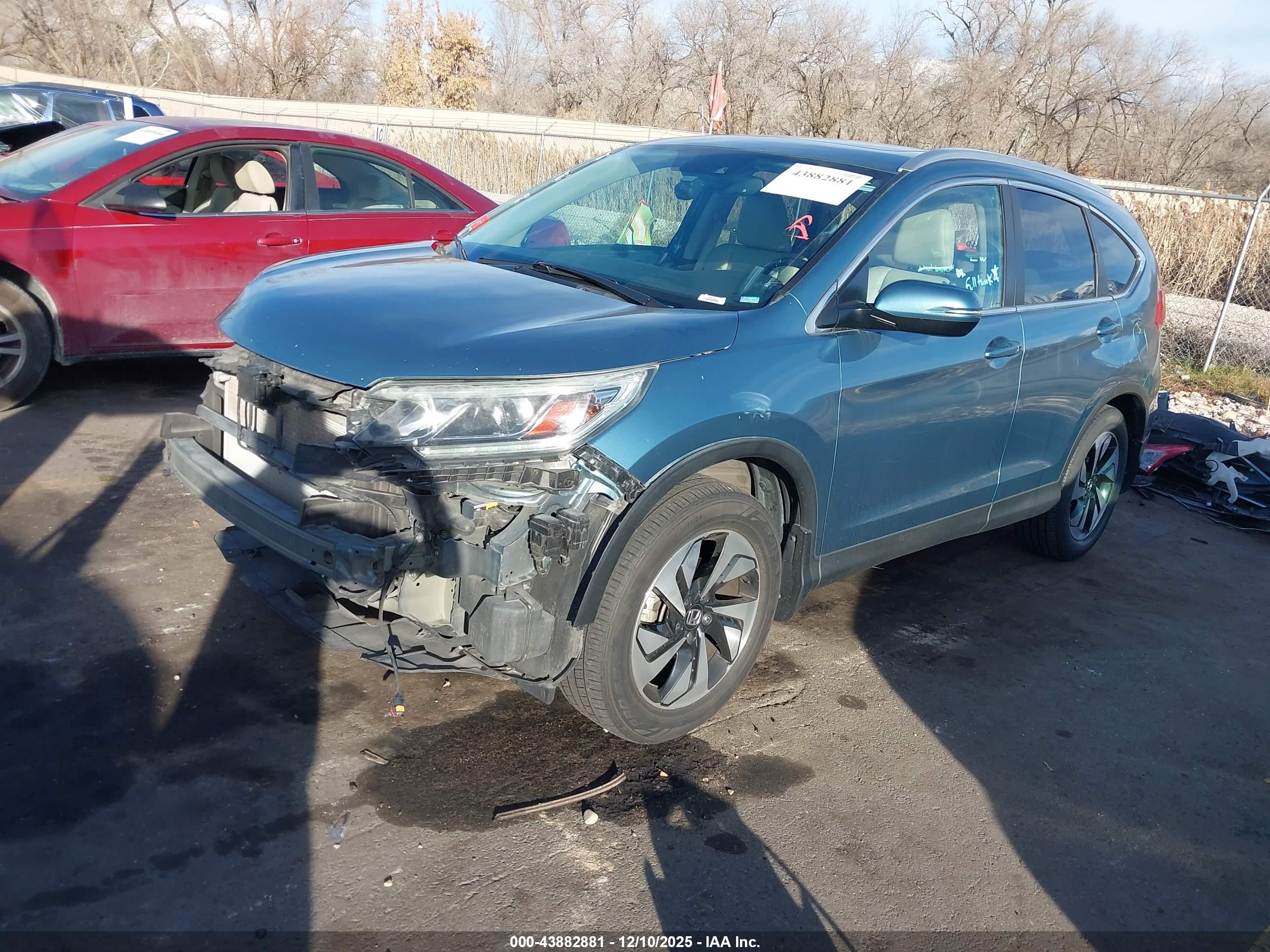 HONDA CR-V image 2