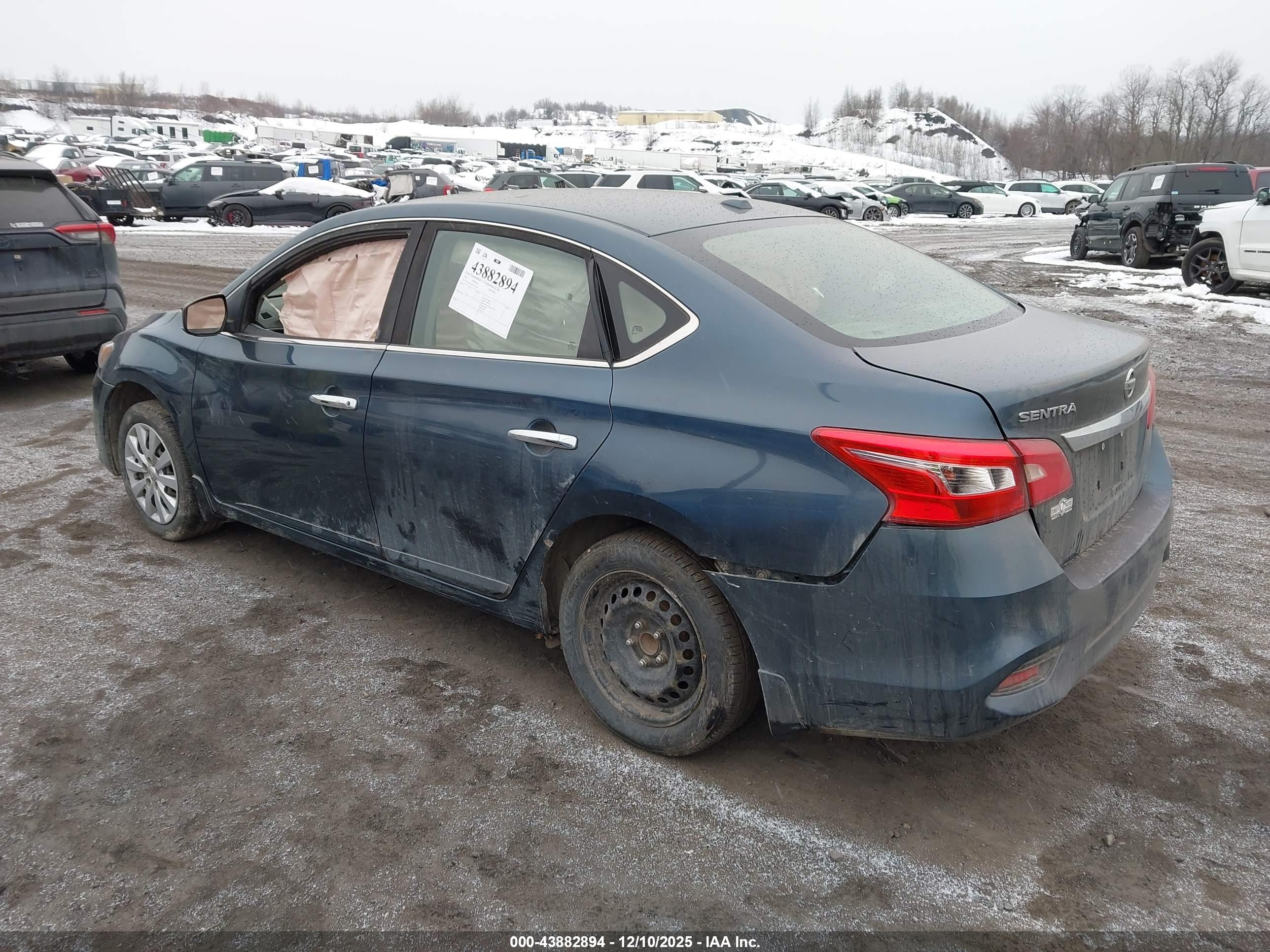 NISSAN SENTRA image 3