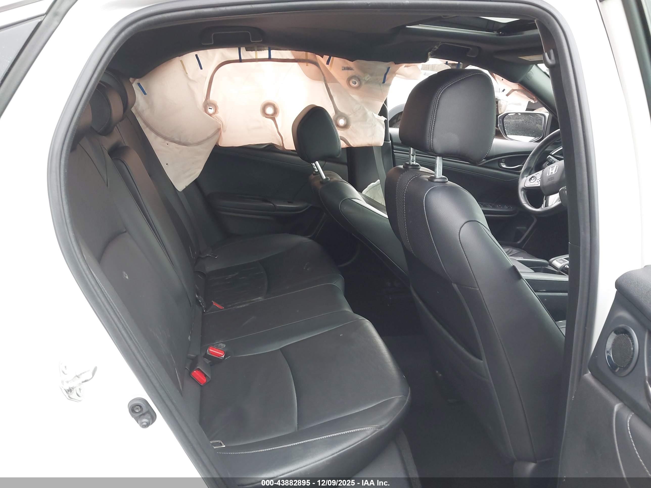 HONDA CIVIC image 8