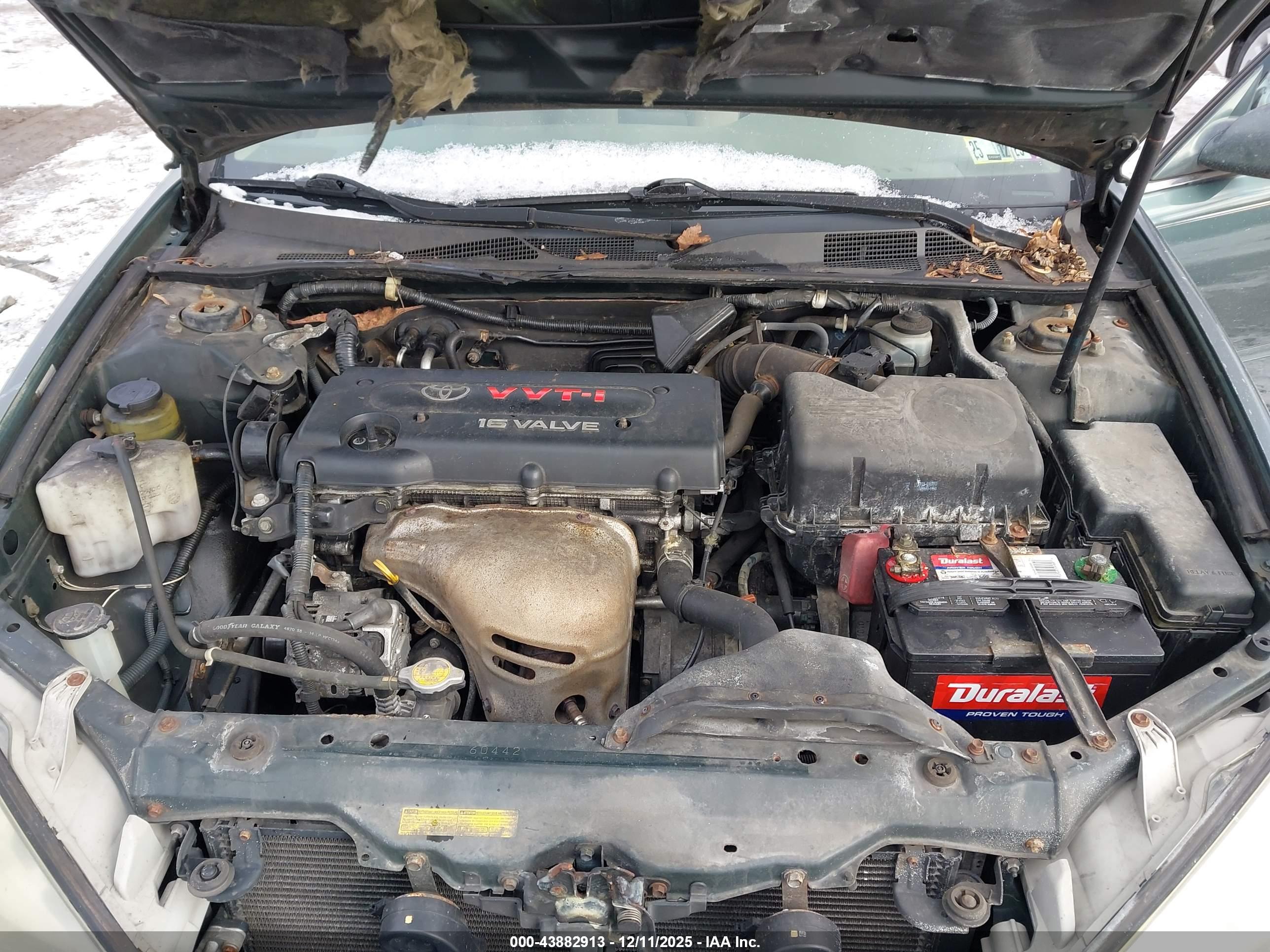 TOYOTA CAMRY image 10