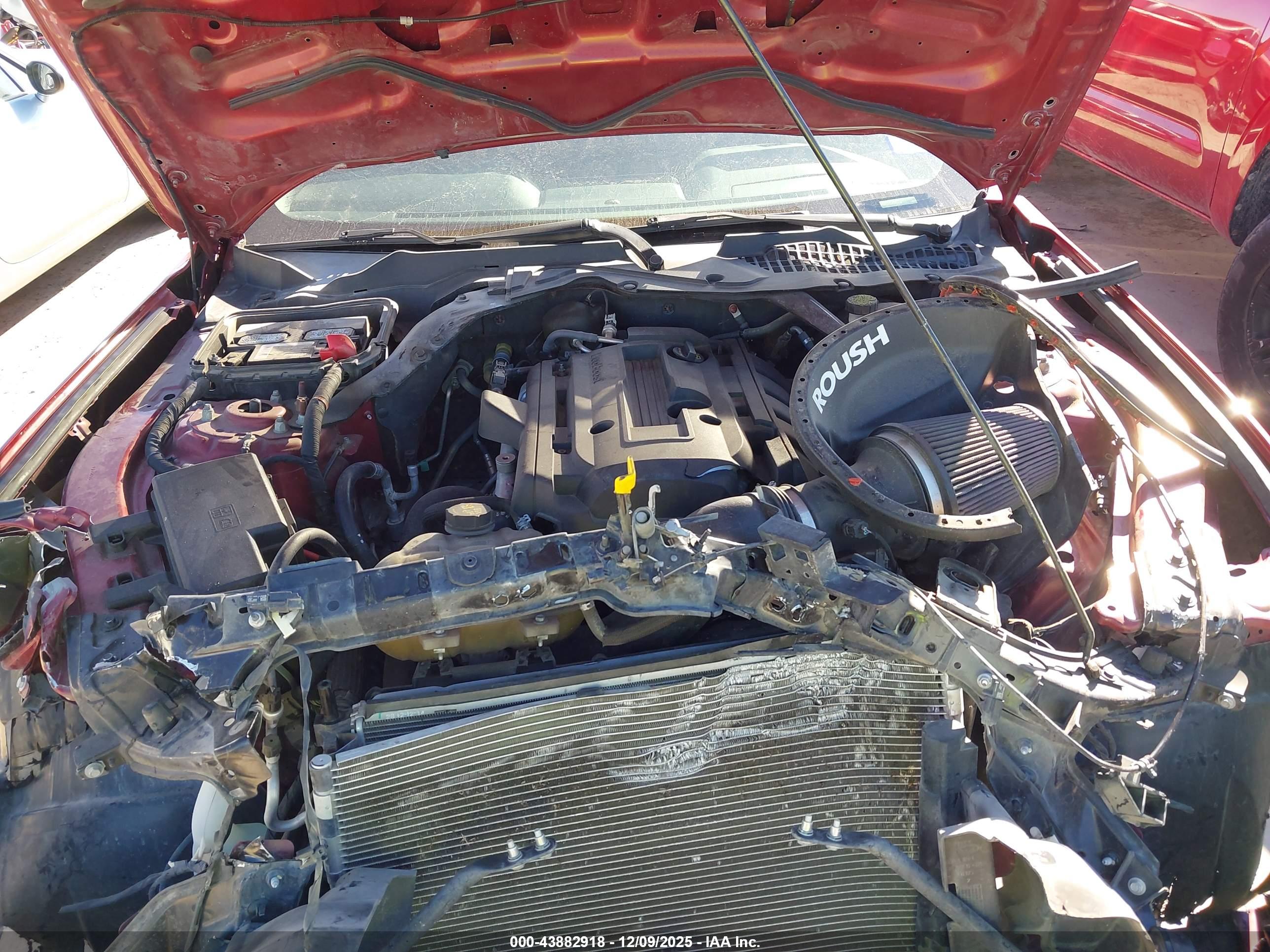 FORD MUSTANG image 10
