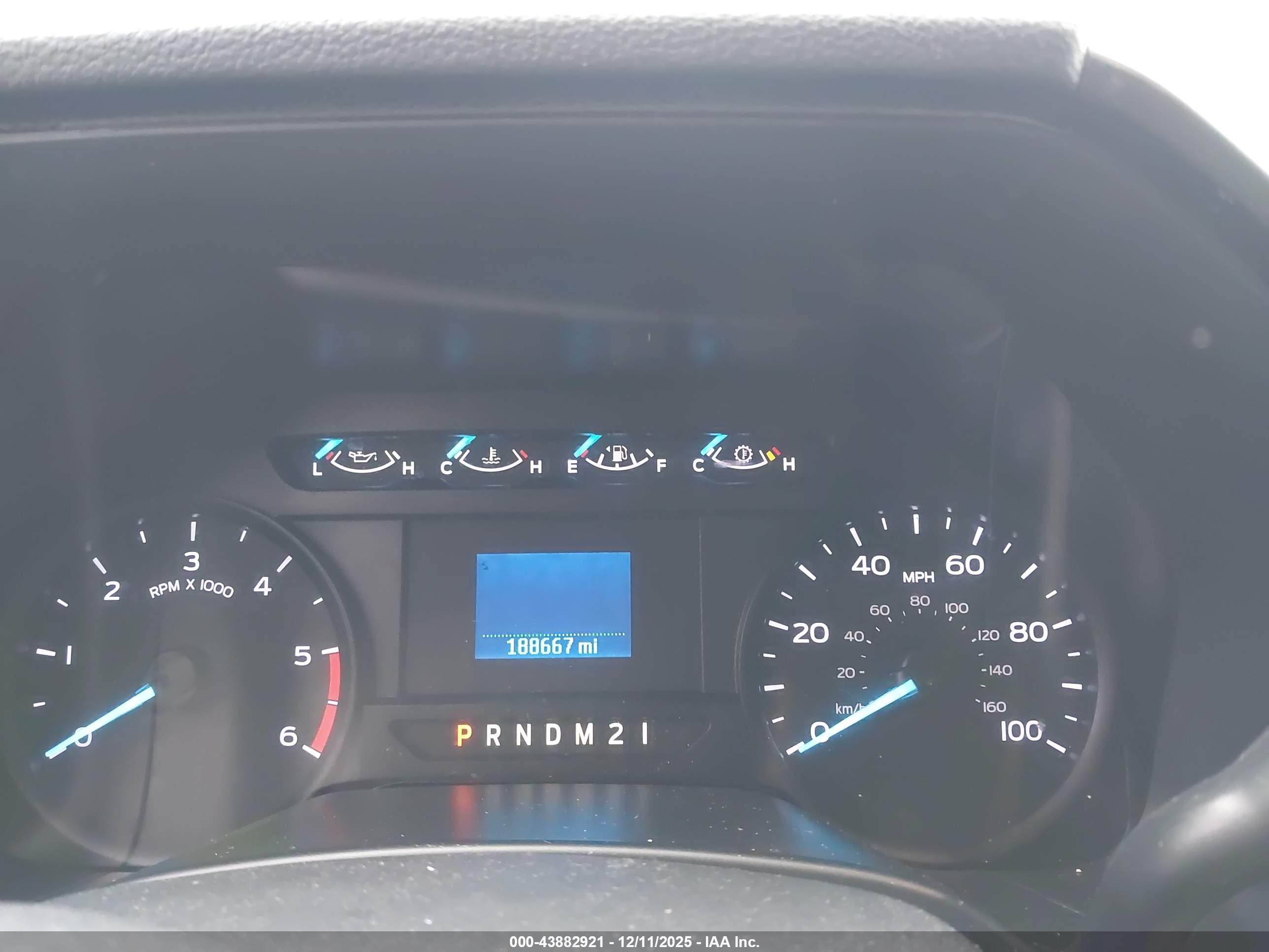 FORD F-550 image 6