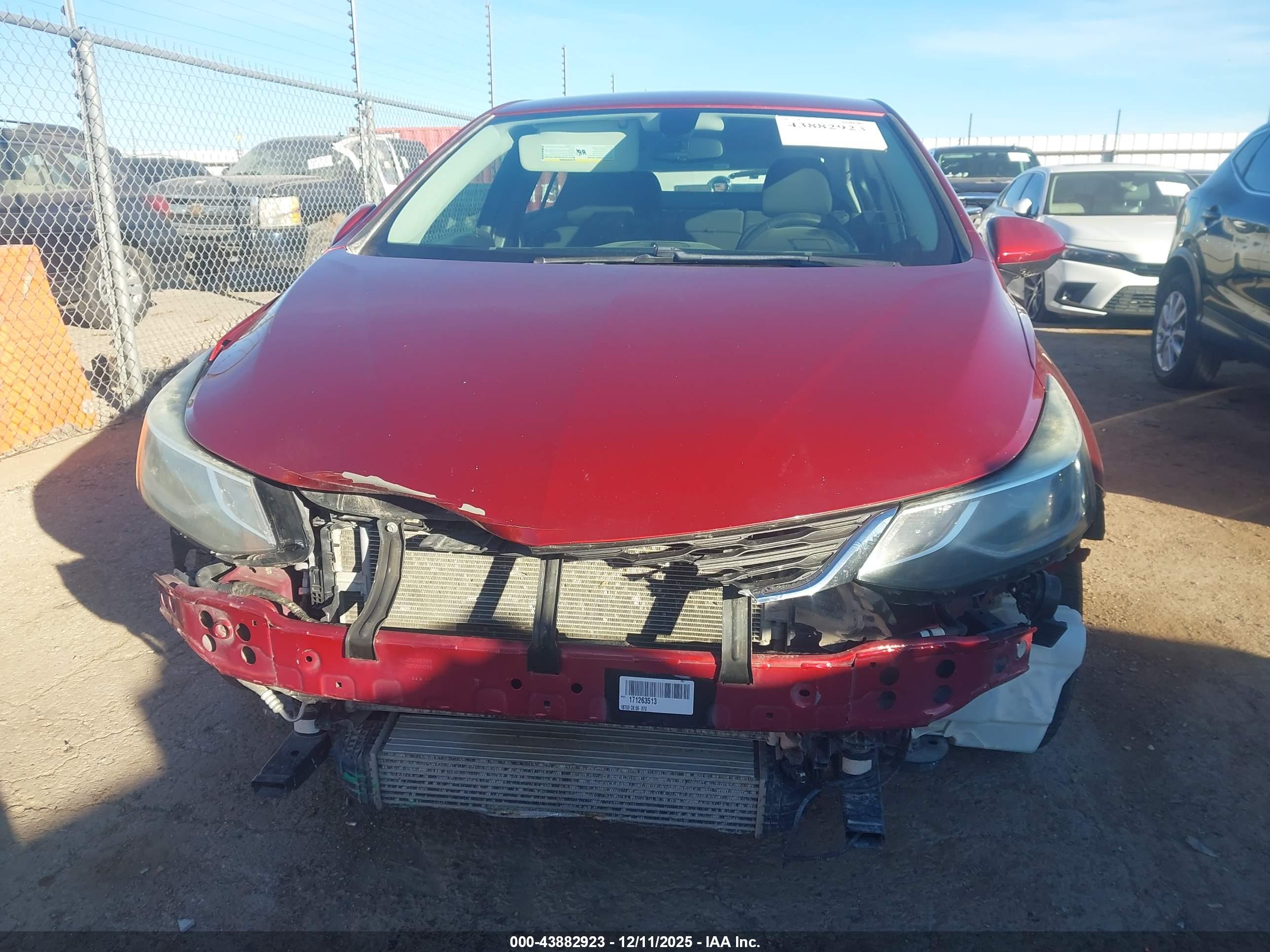 CHEVROLET CRUZE image 6