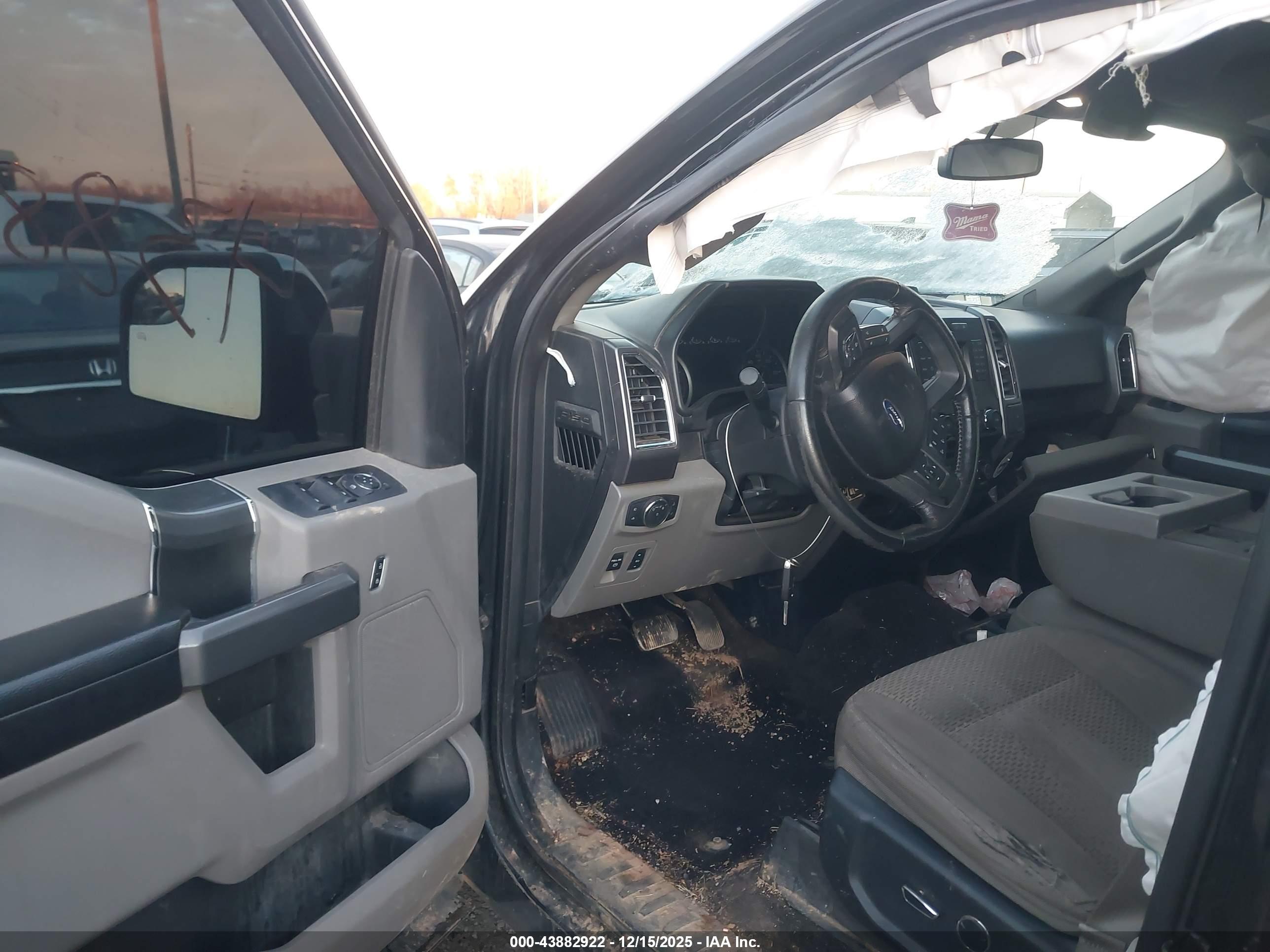 FORD F-150 image 5