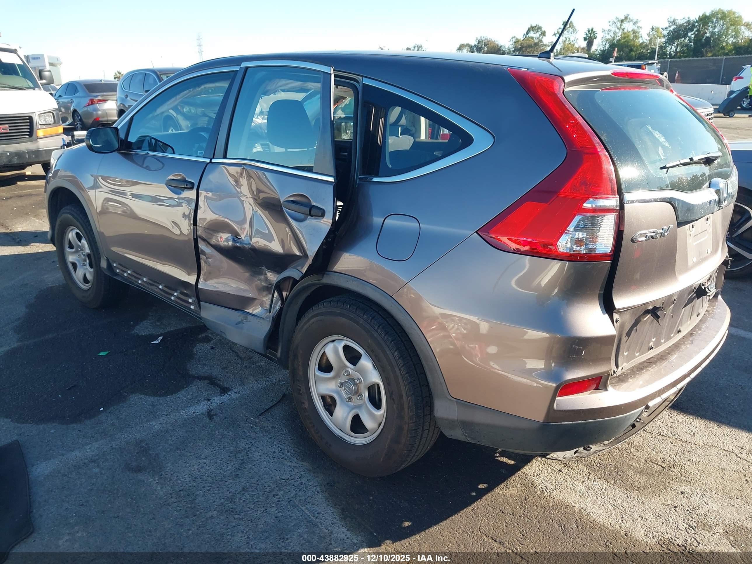 HONDA CR-V image 3