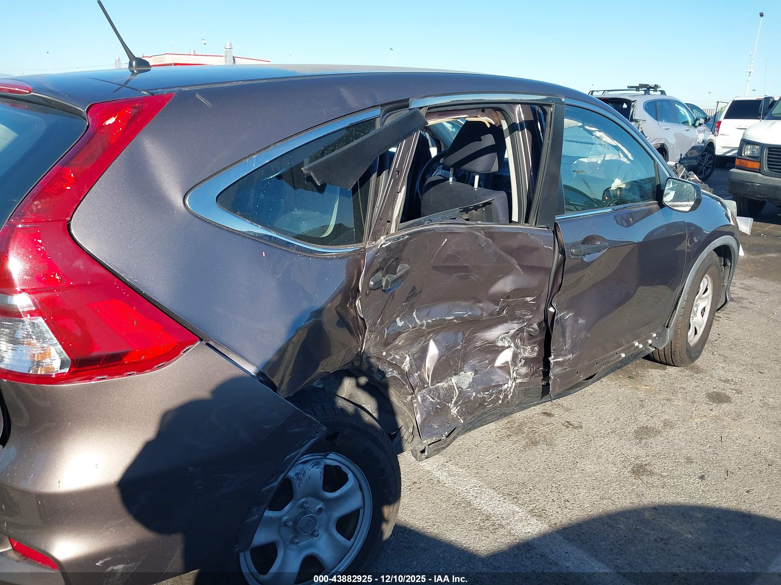 HONDA CR-V image 6