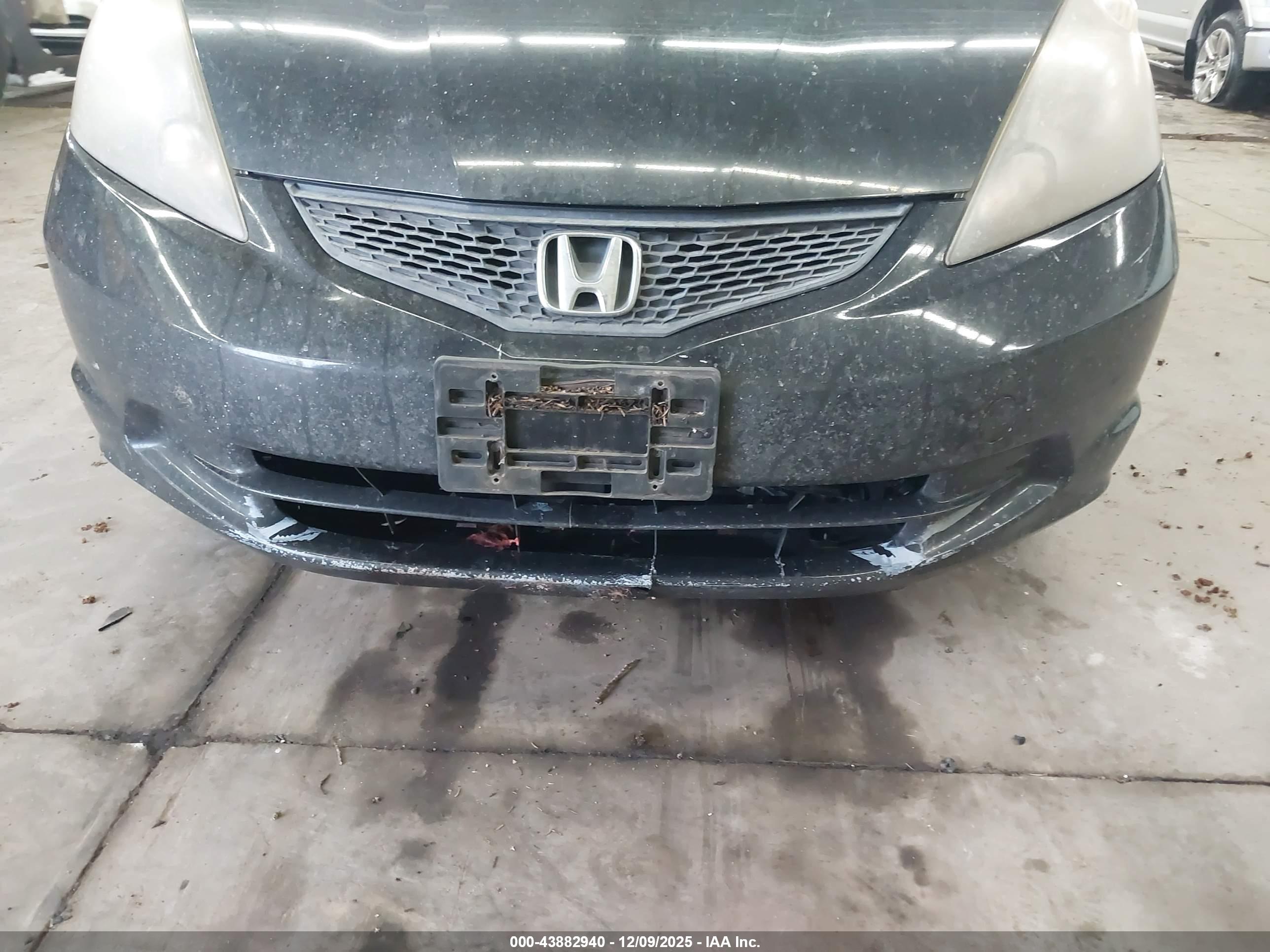 HONDA FIT image 6