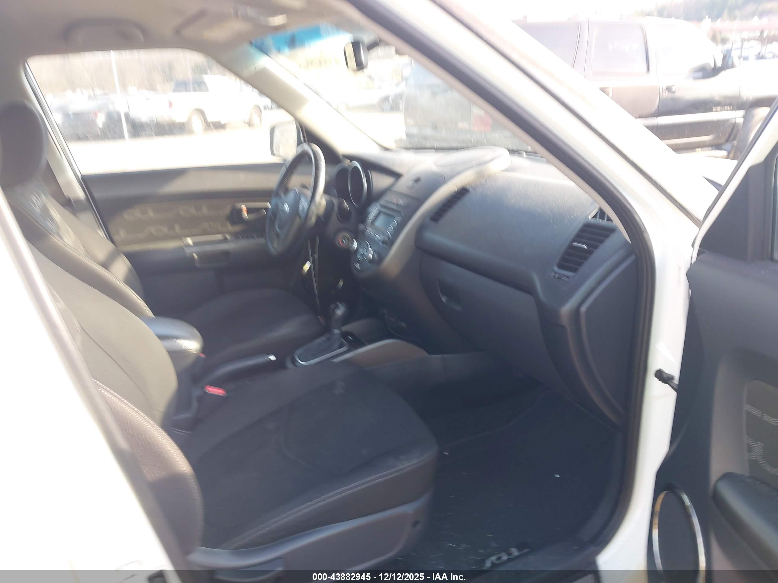 KIA SOUL image 5